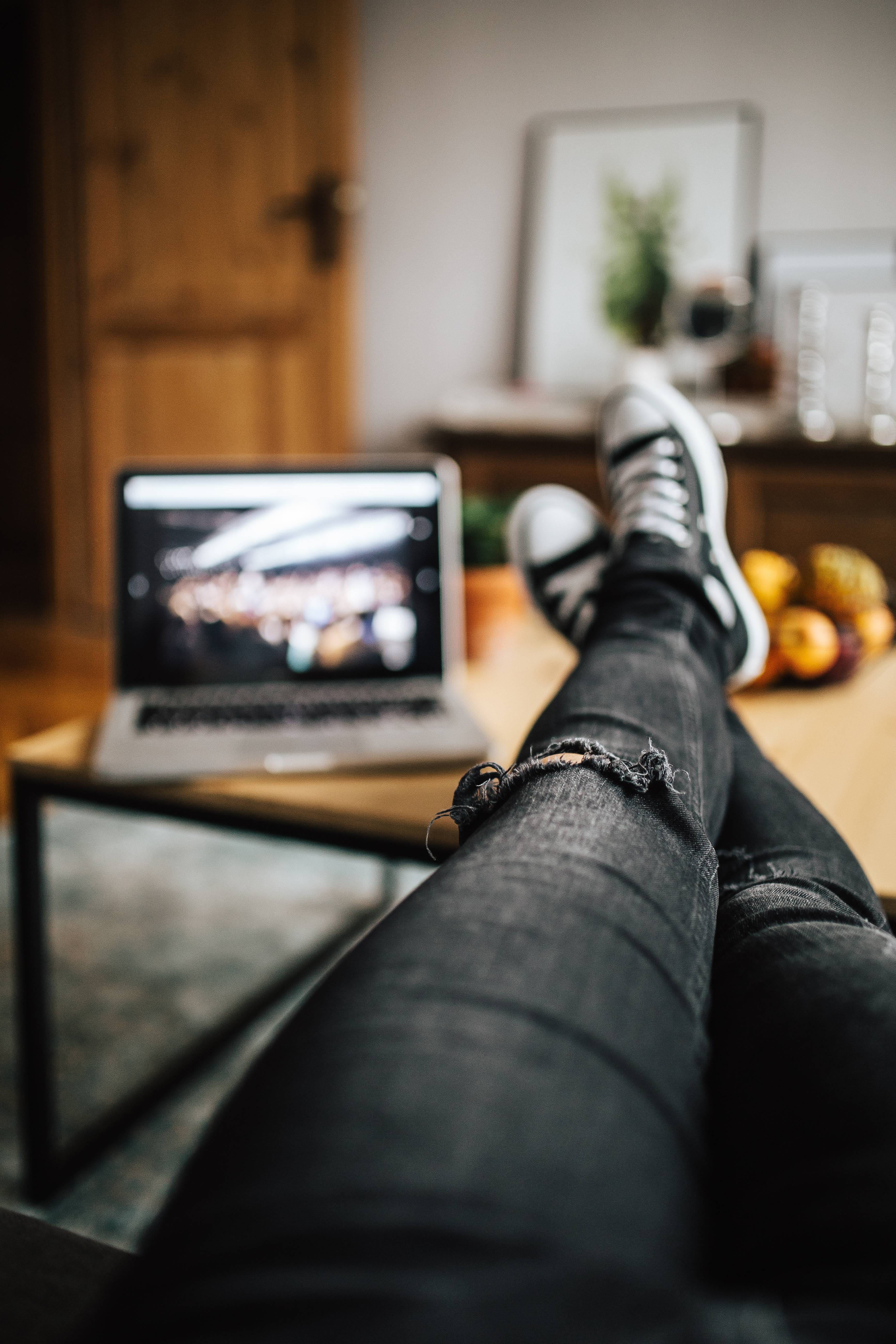 relaxation, lifestyles, living Room, laptop, body part, jeans, music, table, communication, domestic room, mac, trousers, low section, comfortable, arts culture and entertainment, Phone HD Wallpaper