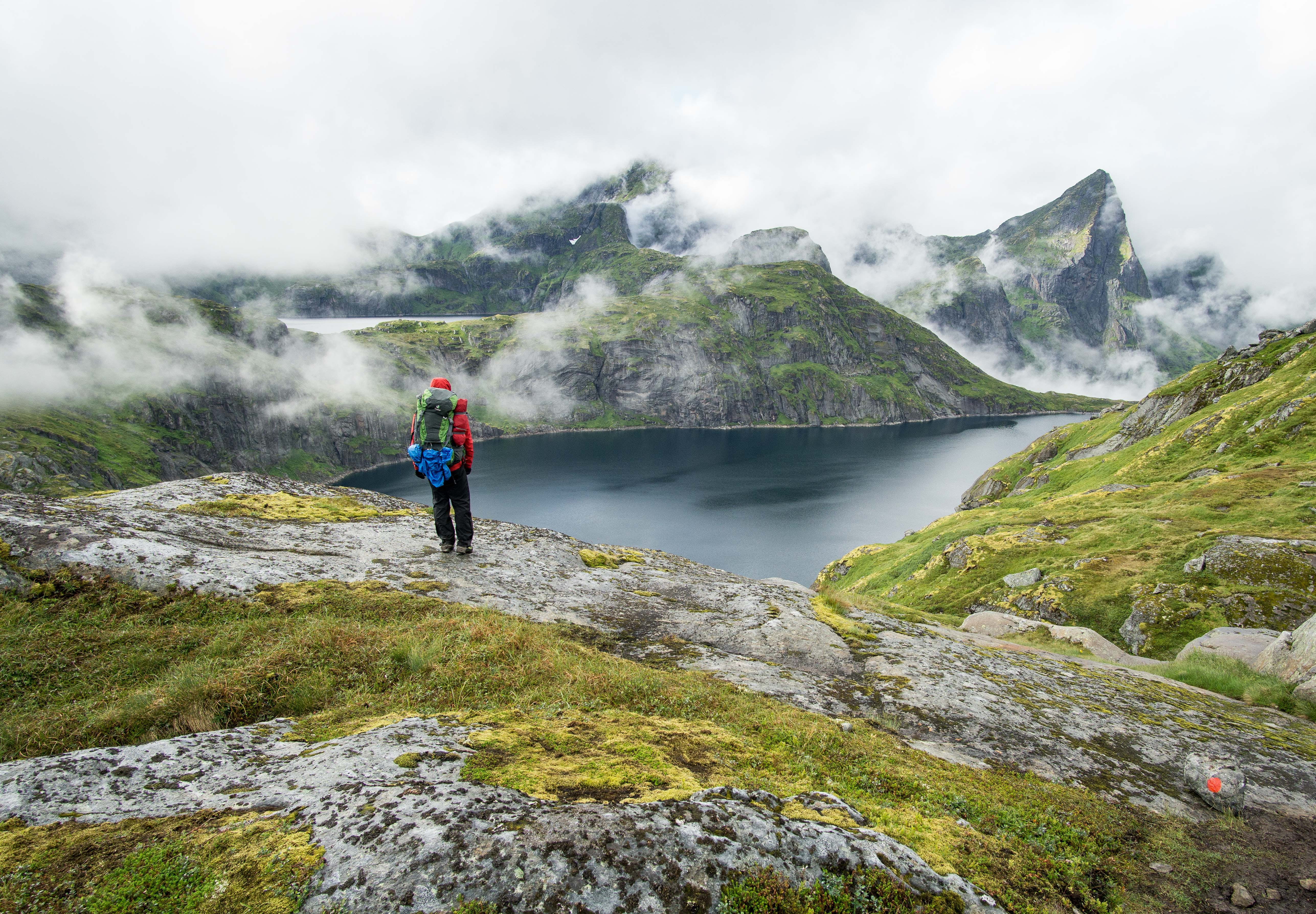 landscape, edge, stone, misty, rock - object, top, scenics - nature, person, wander, discover, staring, water, explore, mist, one person, looking out, hiking, HD Wallpaper