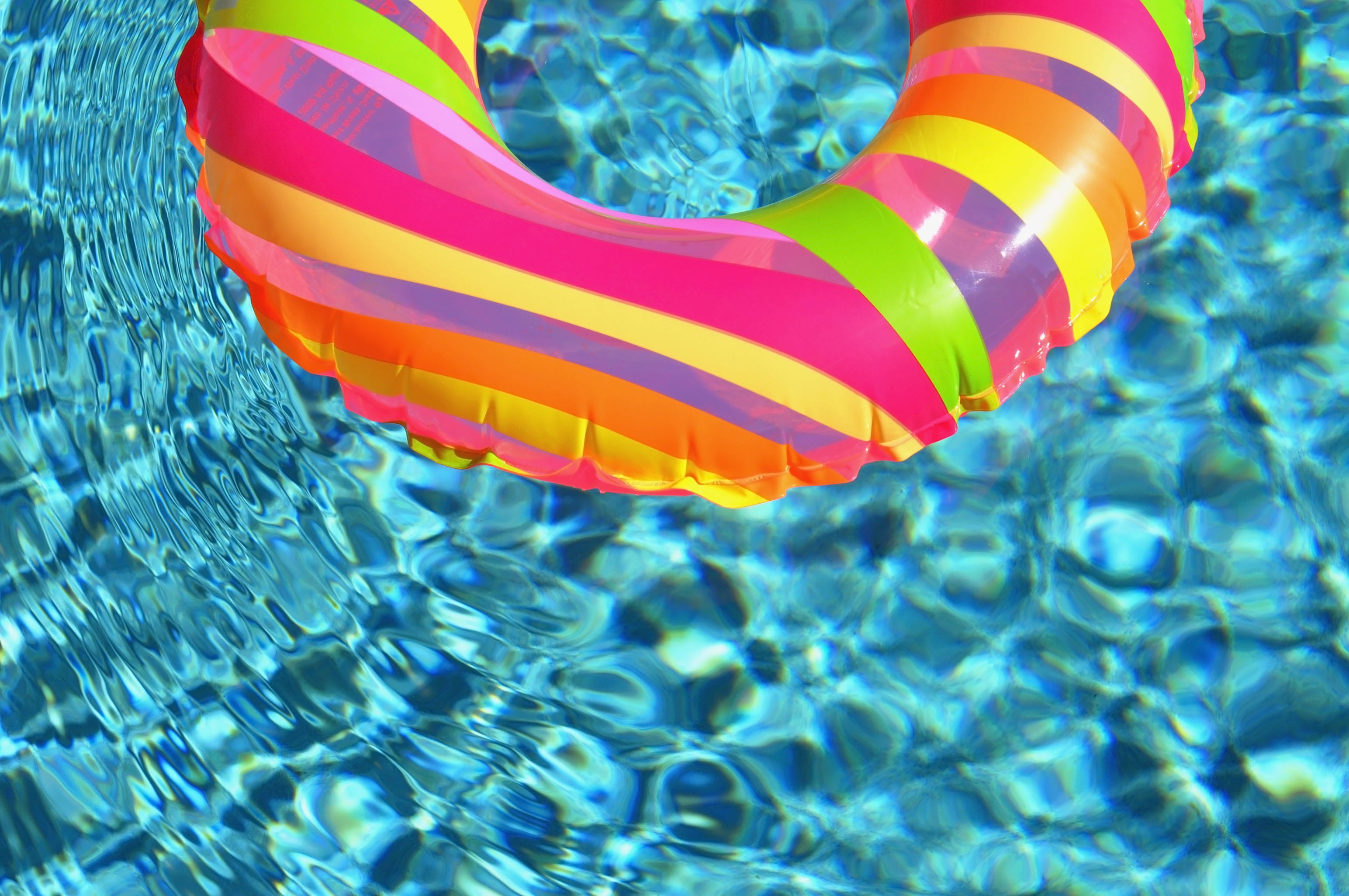 inflatable, pattern, day, float, pool, nature, close-up, holiday, outdoors, ring, pink, sunlight, waterfront, lifebuoy, blue, no people, swim ring, floater, HD Wallpaper