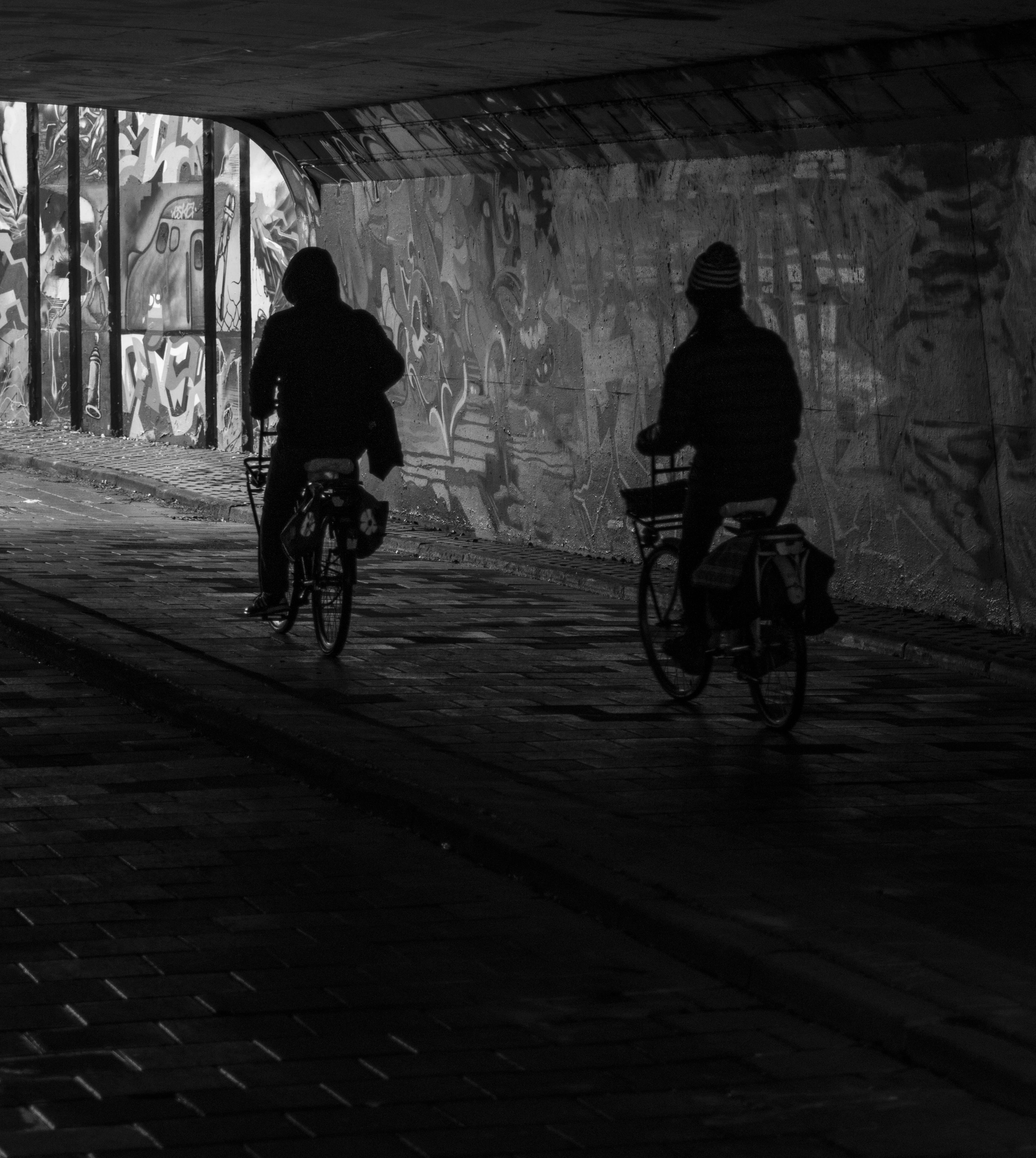 group of people, person, architecture, land vehicle, light at the end of the tunnel, human, ride, lifestyles, transportation, sport, eindhoven, vehicle, Phone HD Wallpaper