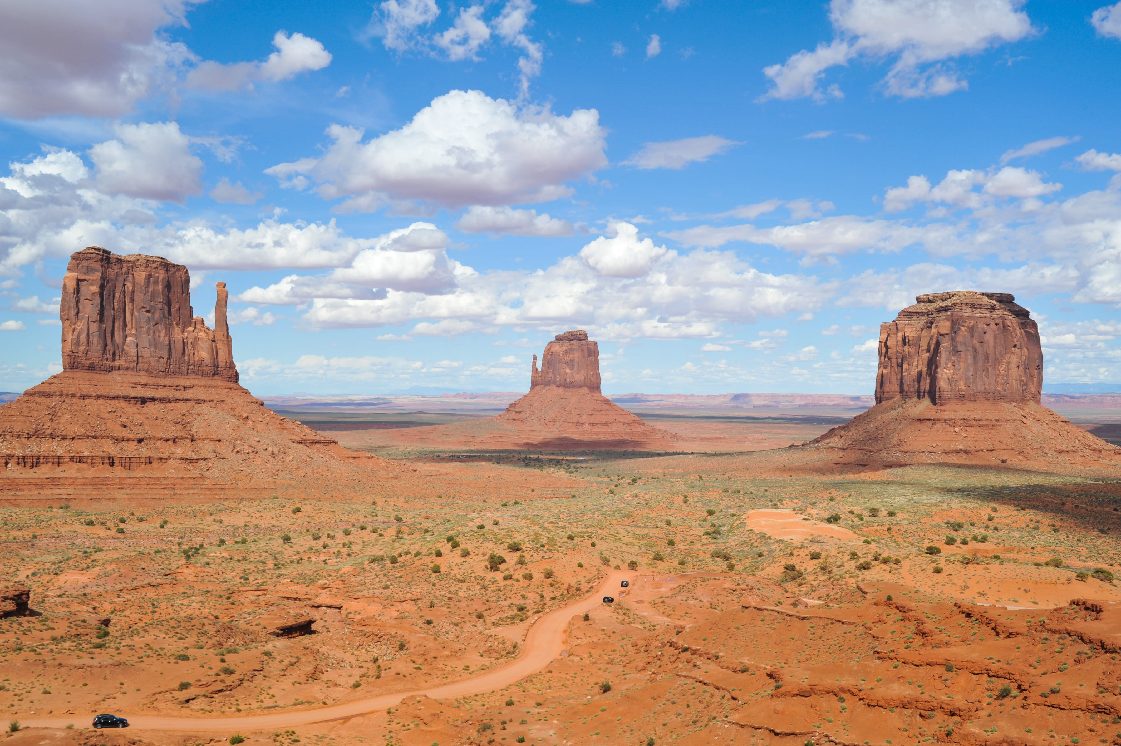 sky, outdoors, land, landscape, rock formation, travel destinations, 4K, dry, desert, famous, red, eroded, canyon, blue, arid, utah, white, cloudy, semi-arid, HD Wallpaper