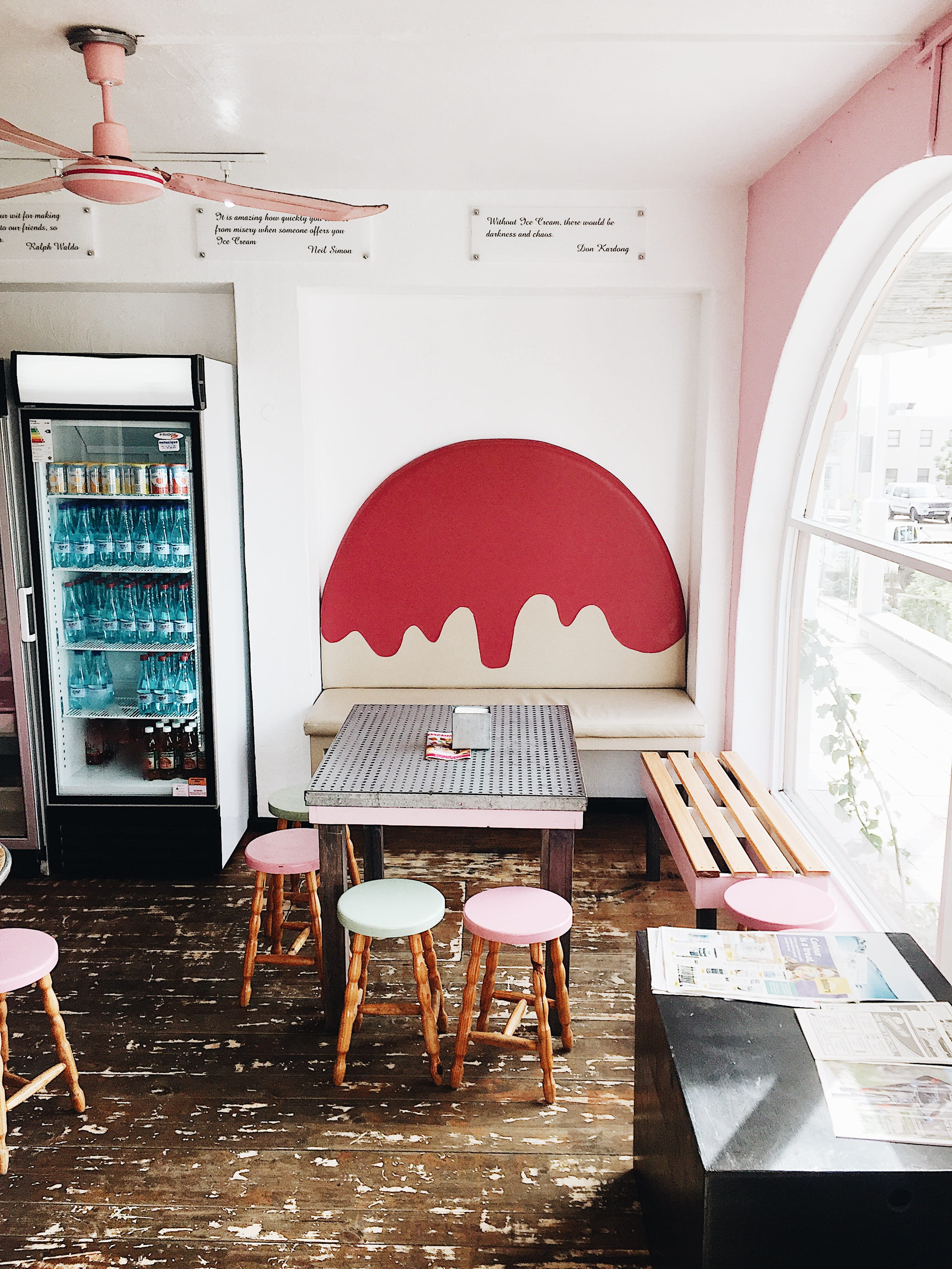 white, love, lighting equipment, plettenberg bay, 2K, water, red, food and drink, cute, furniture, shop, day, light, colour, pink, architecture, restaurant, Phone HD Wallpaper