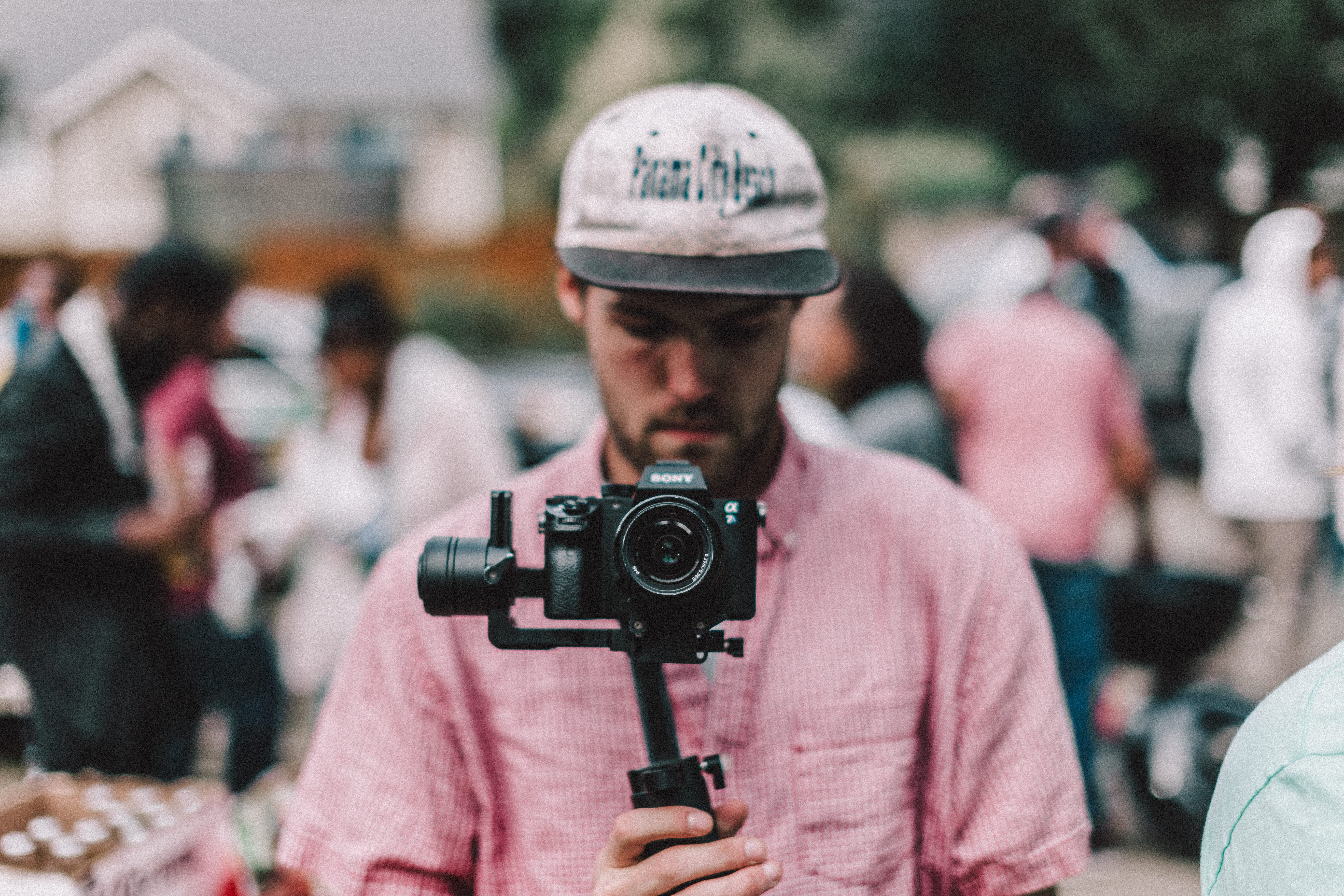 street, explore, photographer, occupation, pink shirt, adult, male, editorial, professional Occupation, modern tech, photographing, holding, equipment, HD Wallpaper