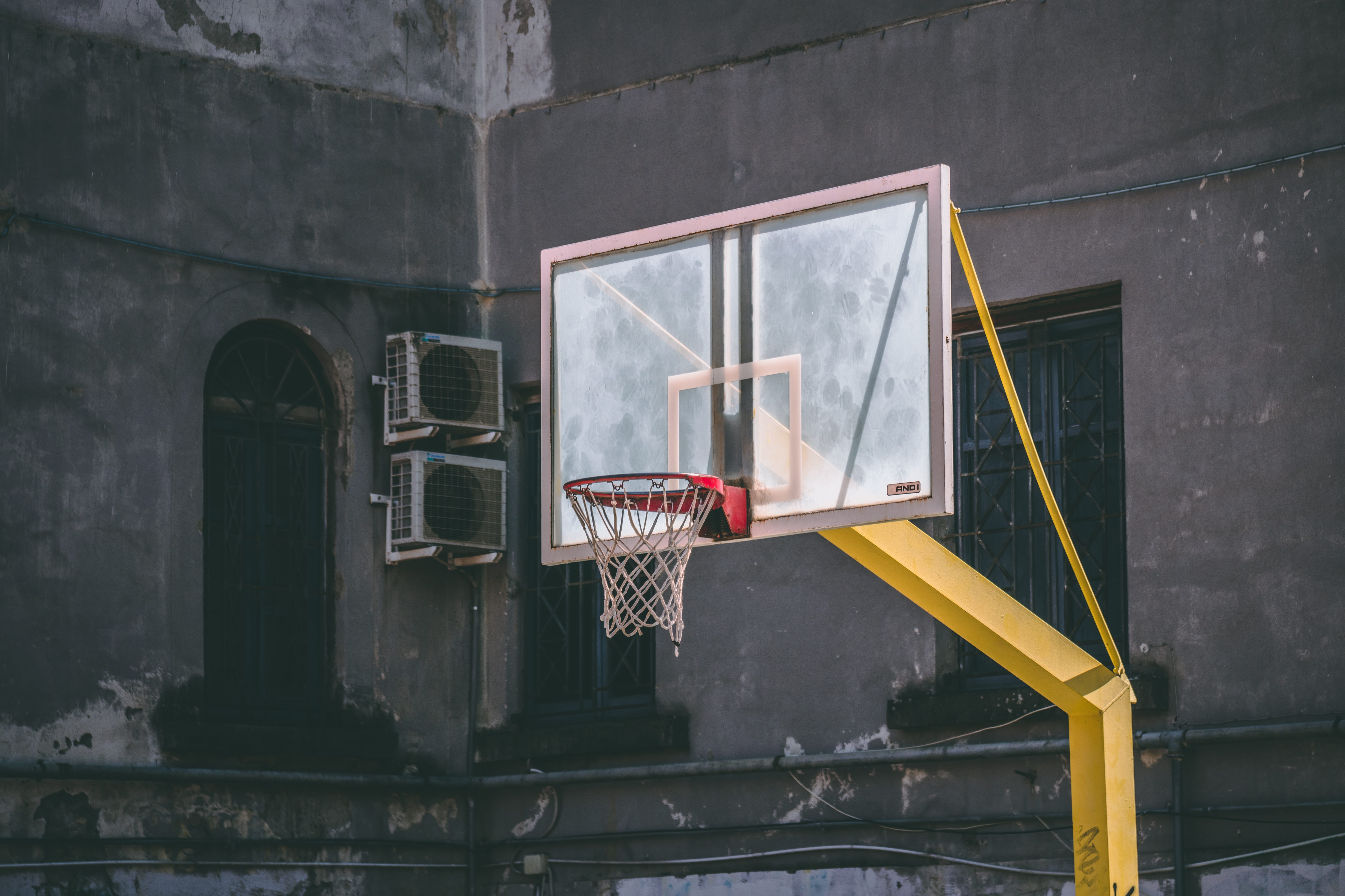 window, wall - Building Feature, outdoors, field, yellow, basketball, architecture, basketball Hoop, 5K, fun, outdoor, game, red, wood - Material, court, HD Wallpaper