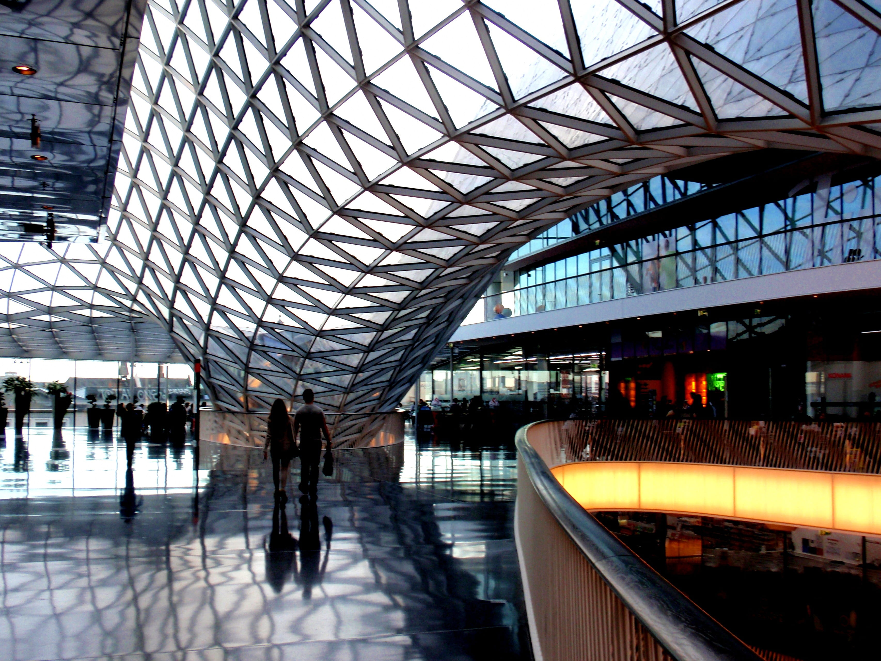 people, main, travel, mirror, indoors, adult, railroad station, metal, rear view, transportation, human, shimmer, men, surreal, roof, frankfurt am main germany, HD Wallpaper