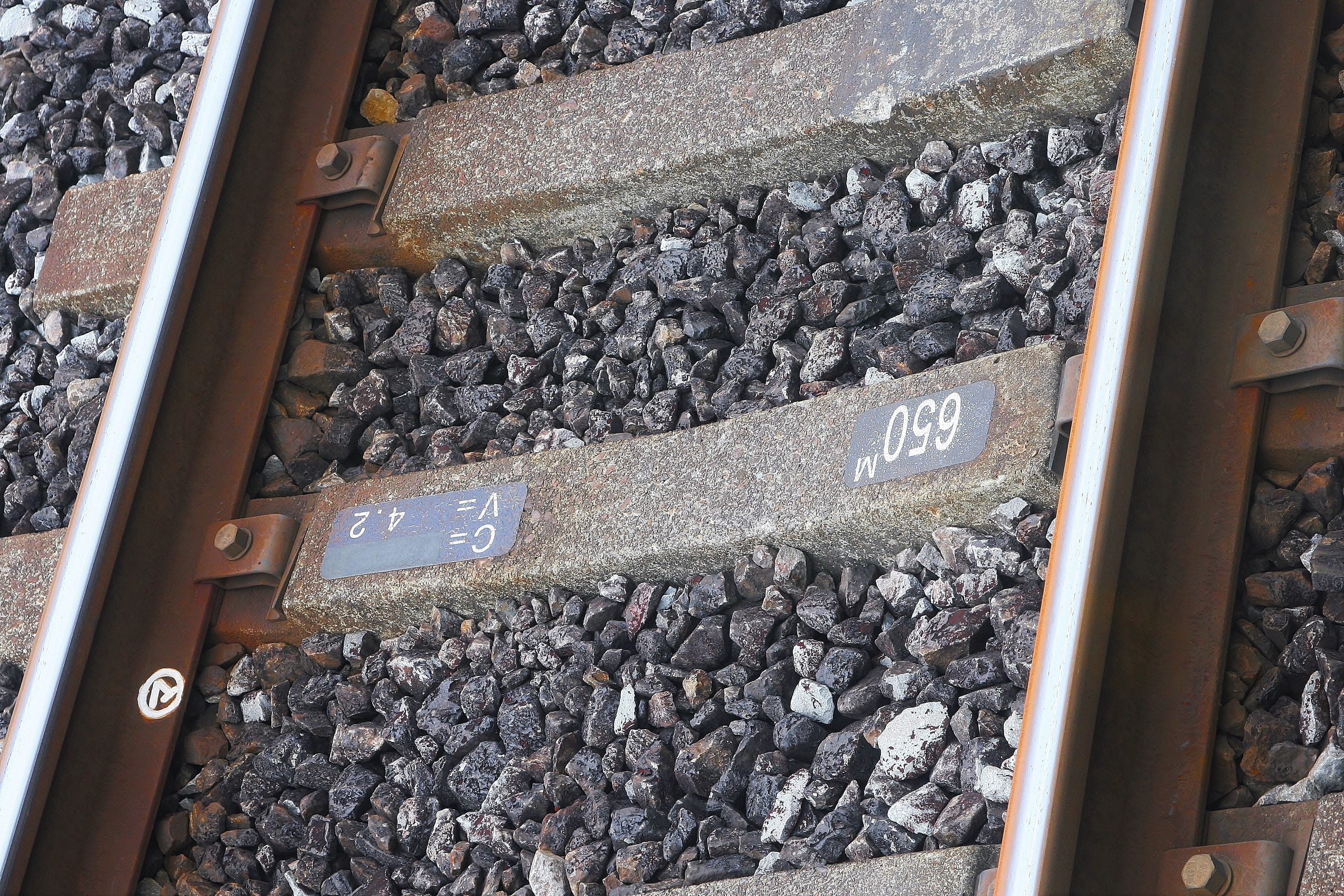 rock, gravel, transportation, high angle view, Track, outdoors, rust, close-up, japan, shinagawa station, Bis, stone, Concrete, iron, bullet train, abundance, HD Wallpaper