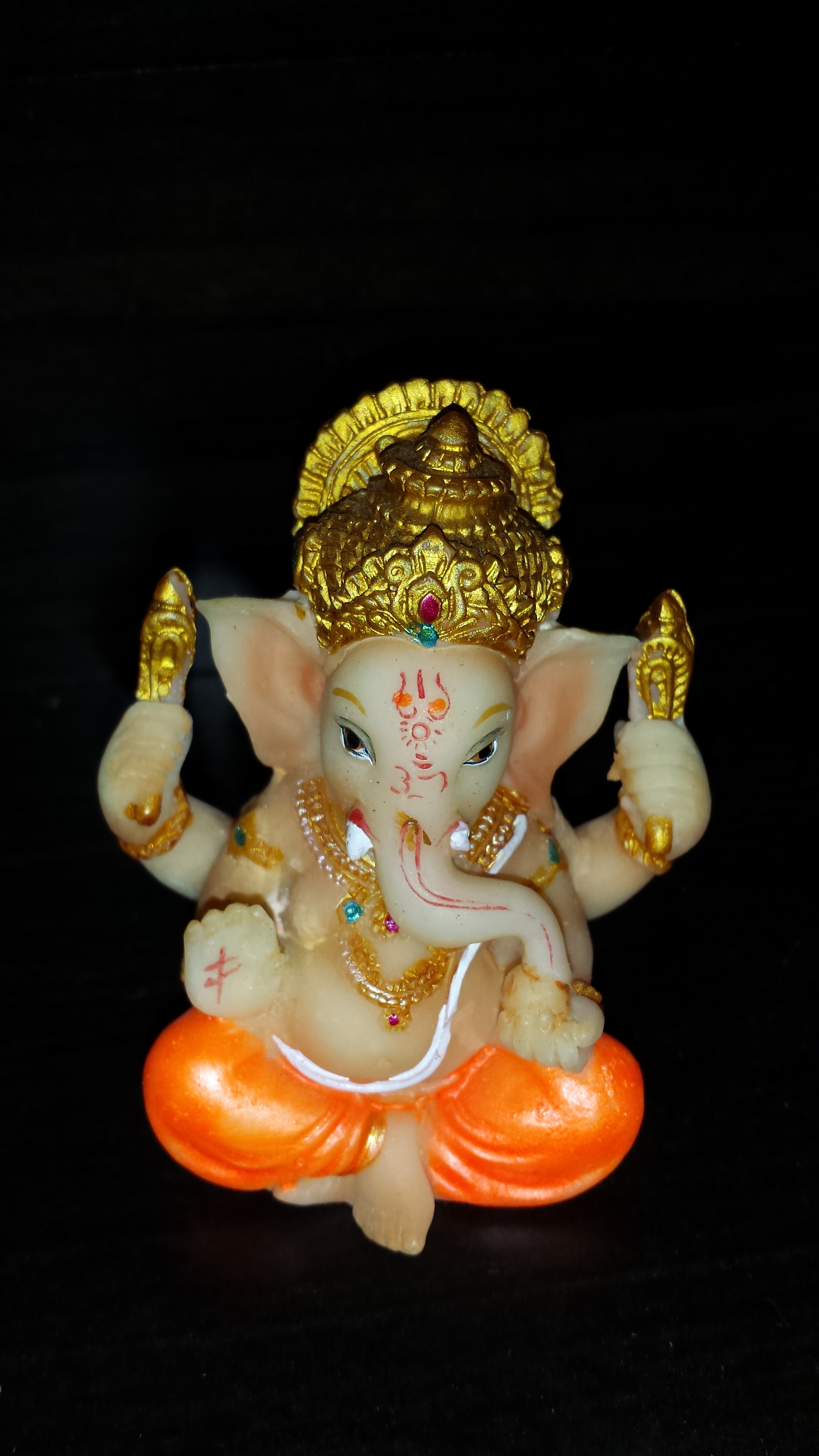 no people, close-up, religion, statue, sculpture, black background, indian, hindu, idol, studio shot, elephant, ganesh, creativity, representation, craft, Phone HD Wallpaper