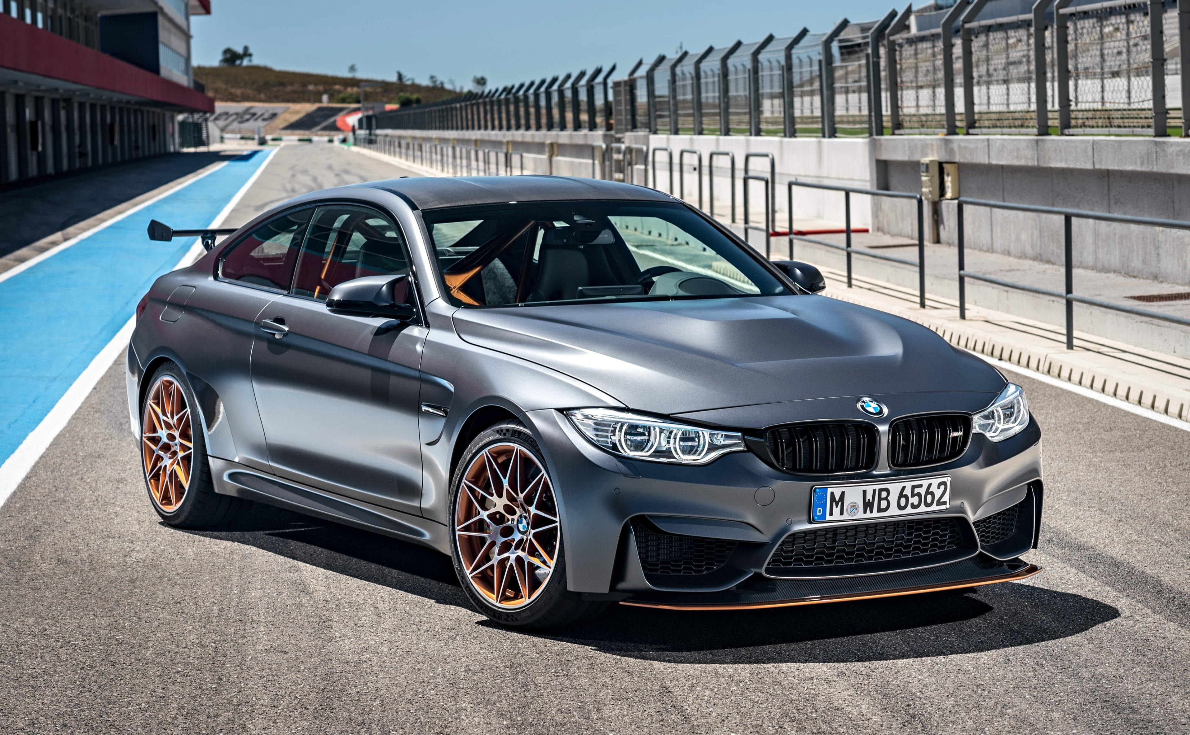 architecture, BMW, day, no people, outdoors, car, motor vehicle, transportation, luxury, land vehicle, retro styled, vintage car, gts, street, m, stationary, HD Wallpaper