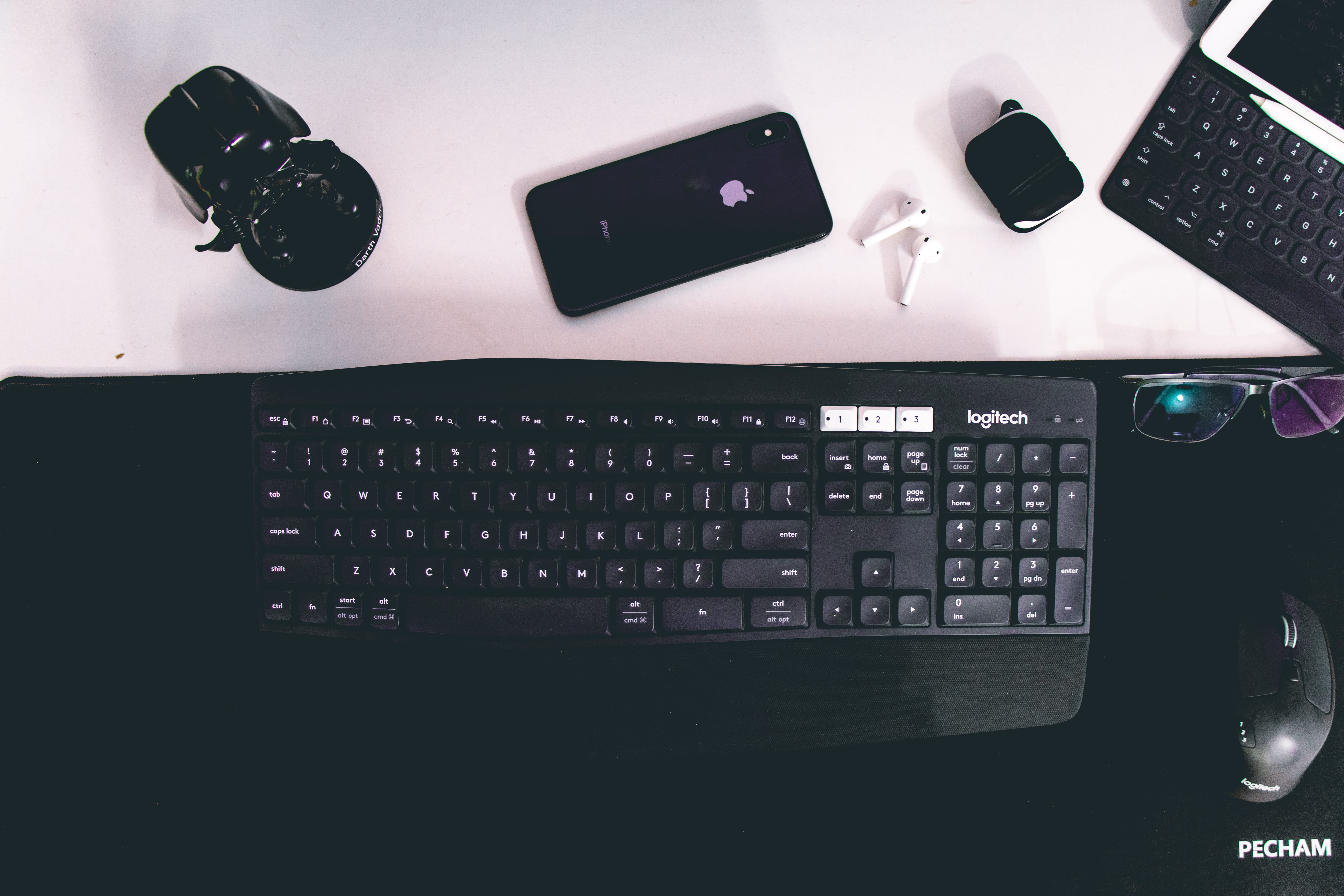 xsmax, portable information device, setup, no people, electronics, business, telephone, control, 5K, apple ipad pro, indoors, phone, technology, computer, HD Wallpaper