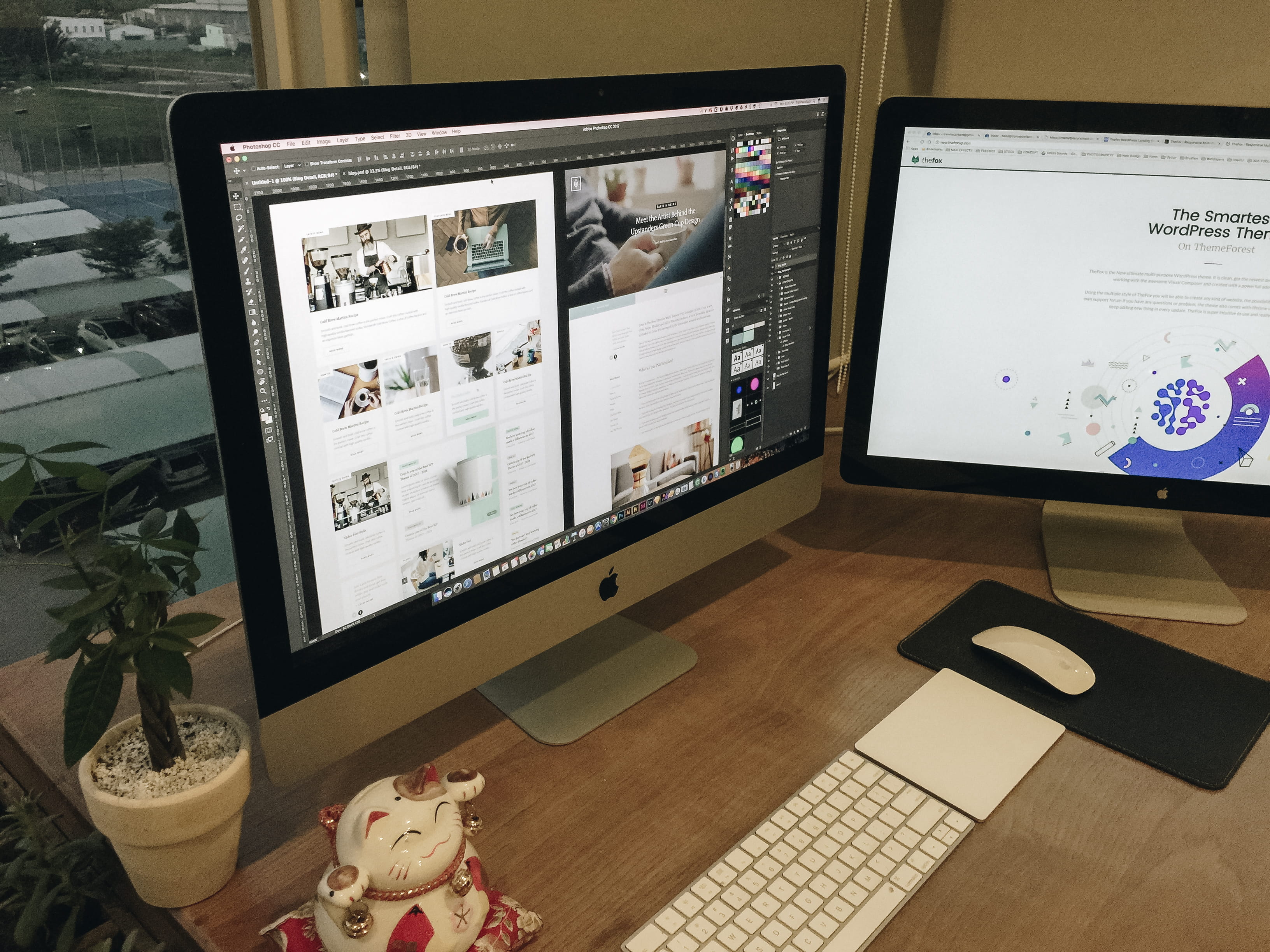 technology, desk, computer monitor, working, design, text, table, business, thunderbolt display, designer working, furniture, website, display, mouse, apple device, HD Wallpaper