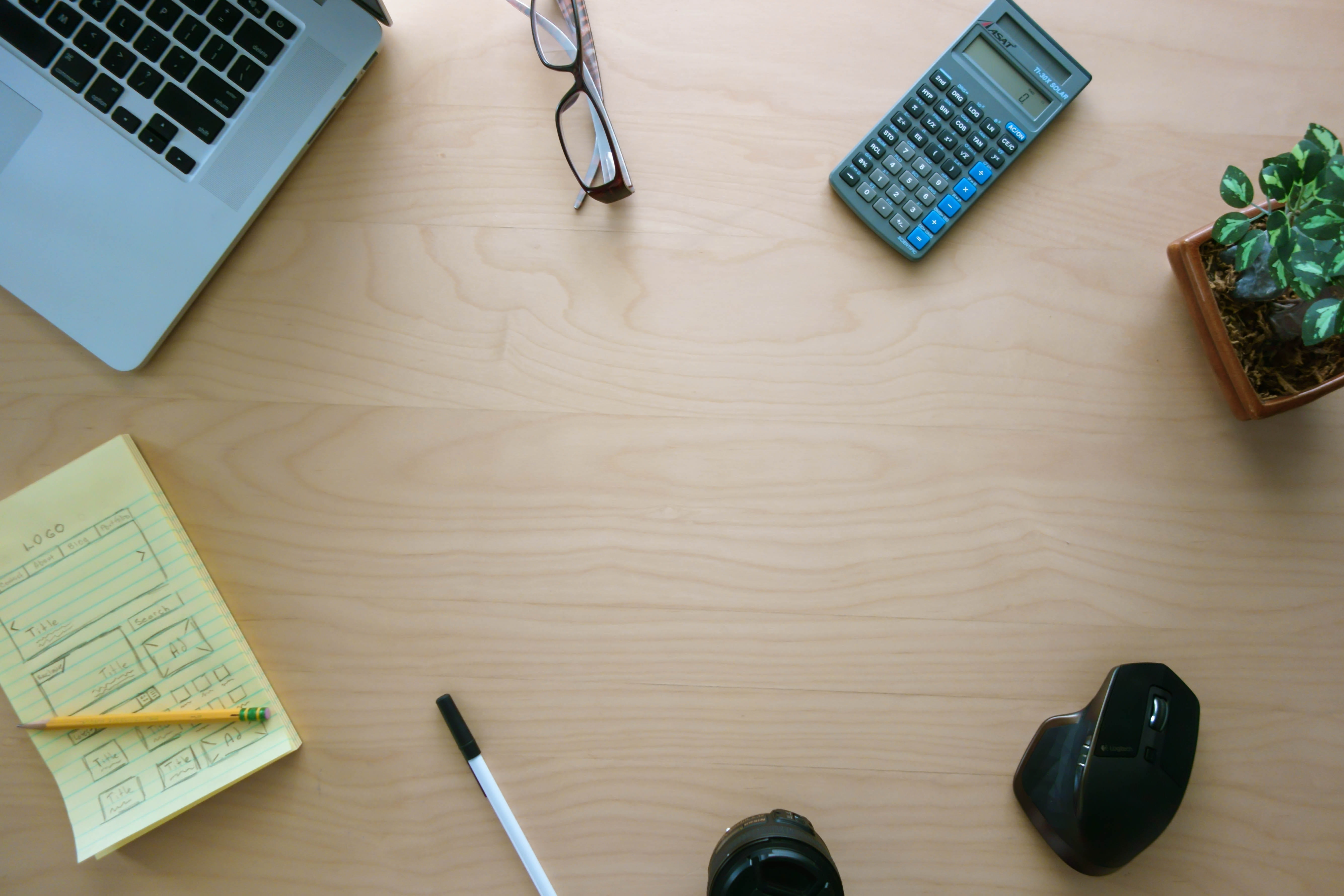 no people, computer, wireless technology, high angle view, home, office, still life, nicely, keyboard, connection, paper, minimalistic, flat, setup, portable information device, HD Wallpaper