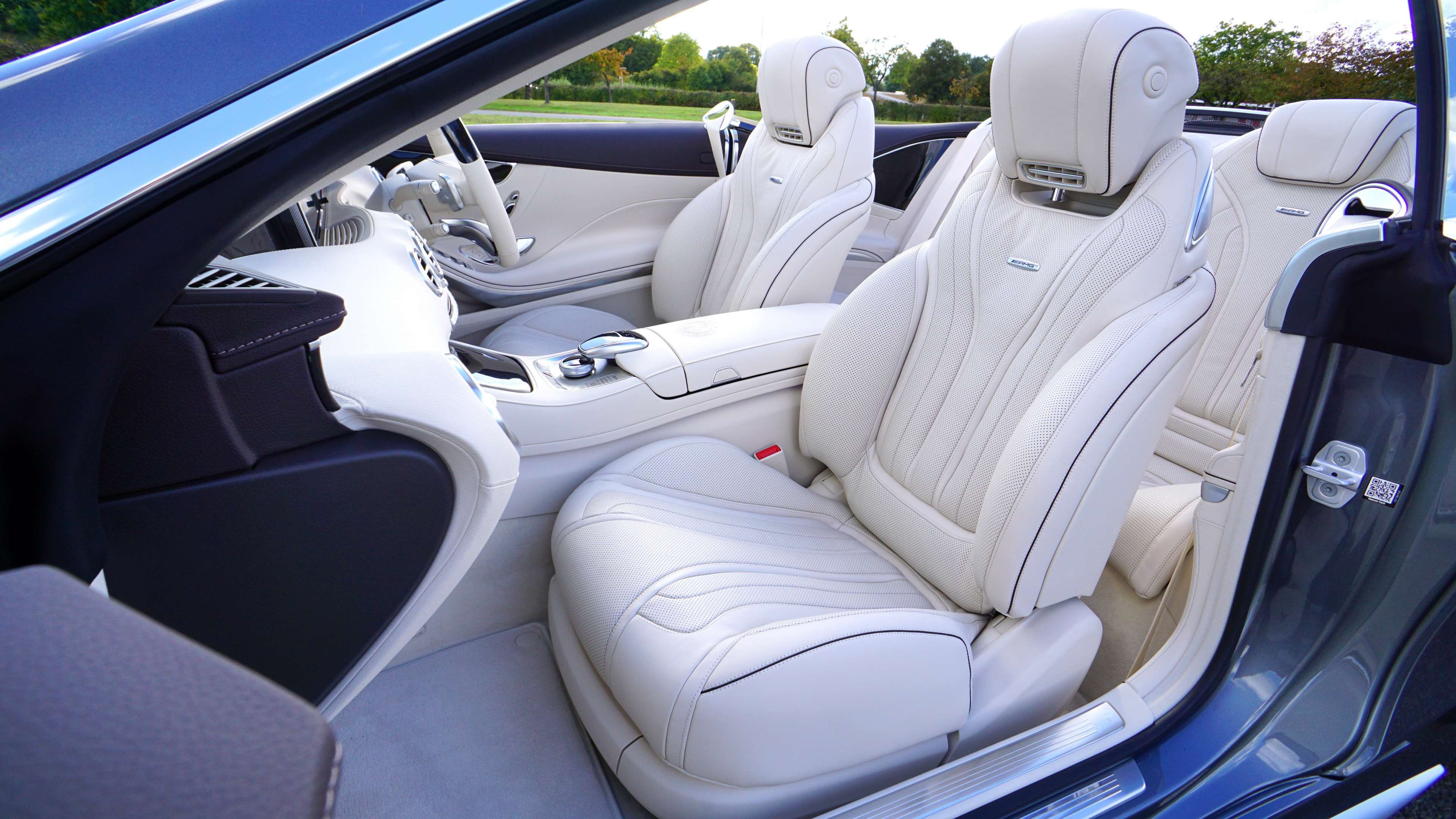 outdoors, chair, day, land vehicle, machine, comfortable, steering wheel, vehicle seat, modern, dashboard, travel, design, nature, motor vehicle, window, HD Wallpaper