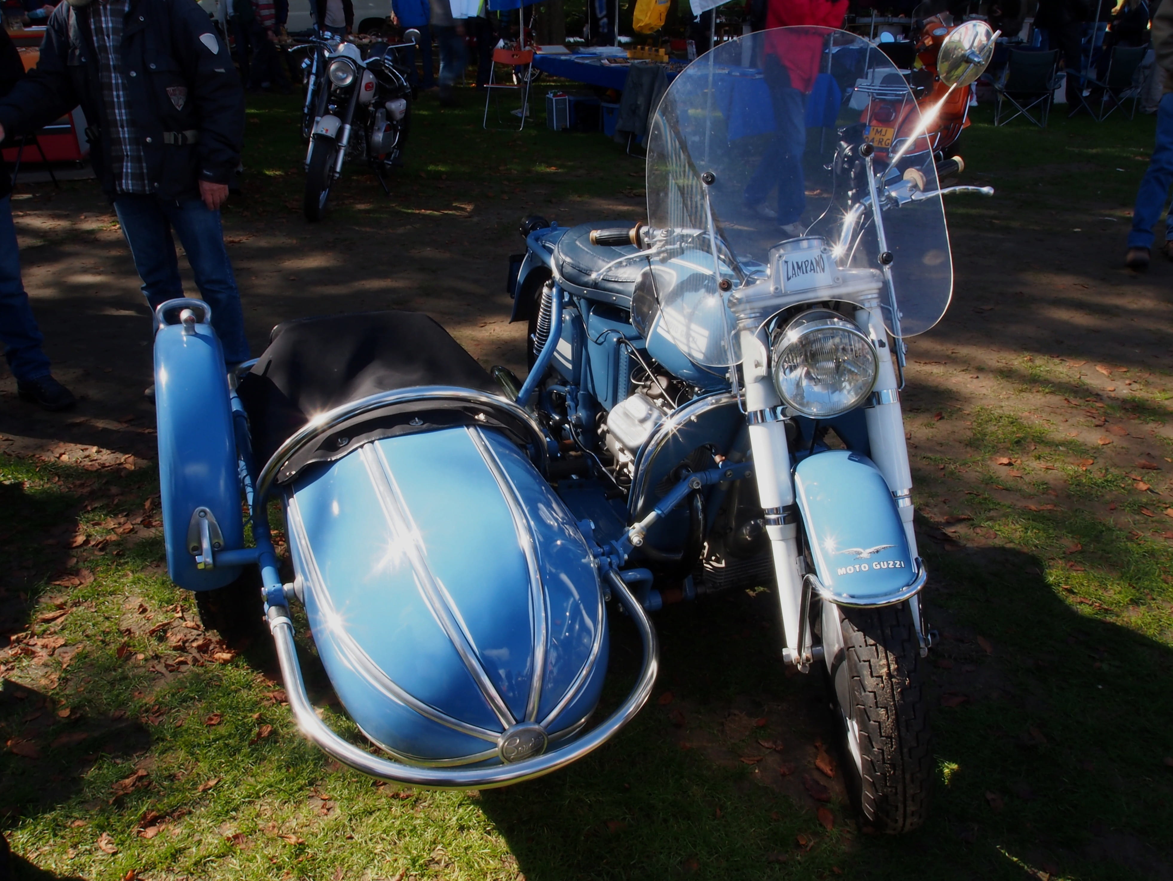 field, land vehicle, headlight, stationary, nature, grass, mode of transportation, car, Moto Guzzi, close-up, metal, classic, day, motor vehicle, vehicle, HD Wallpaper