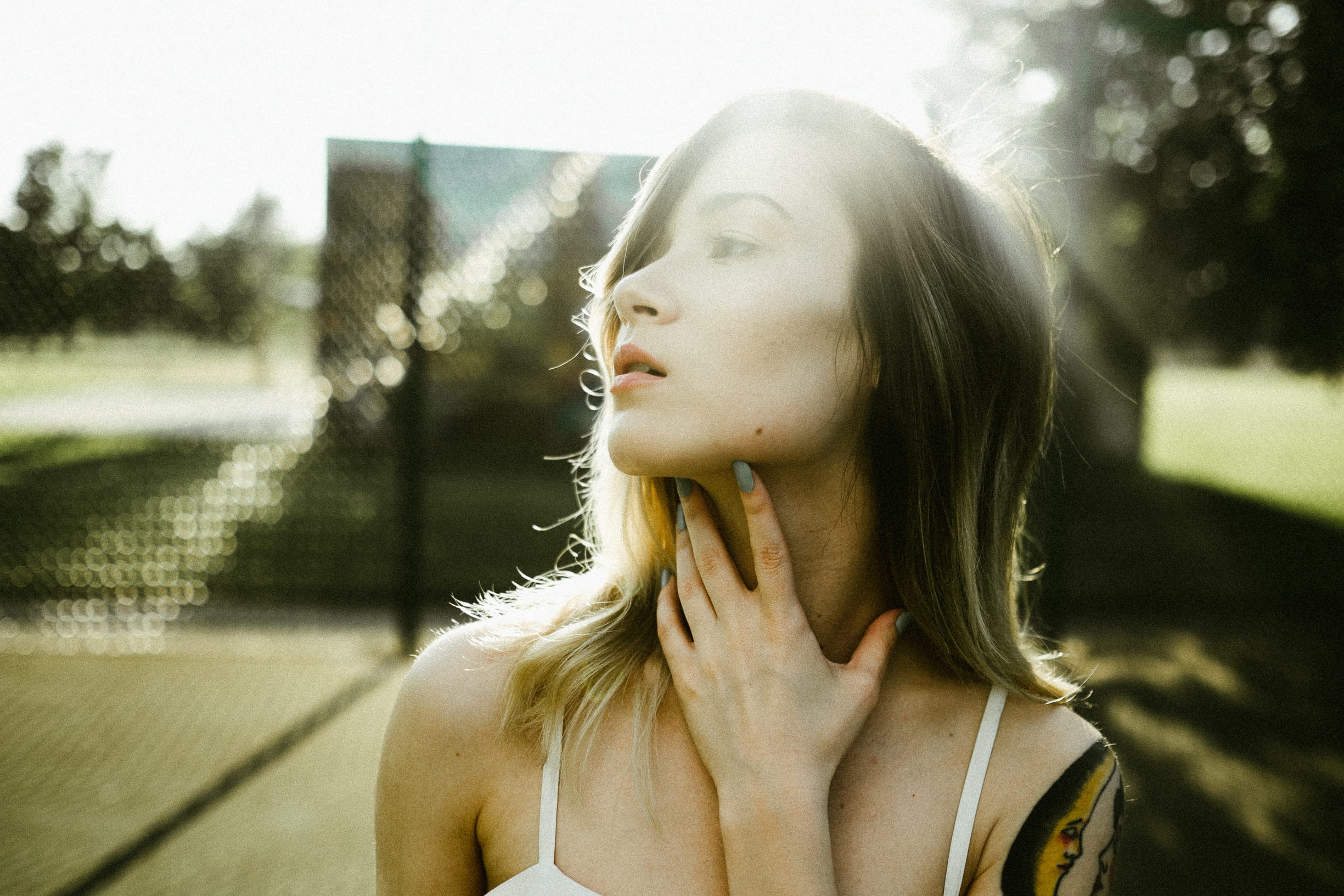 portrait, headshot, beautiful woman, young Women, white, only Women, real people, left hand, one Young Woman Only, people, females, park - Man Made Space, HD Wallpaper