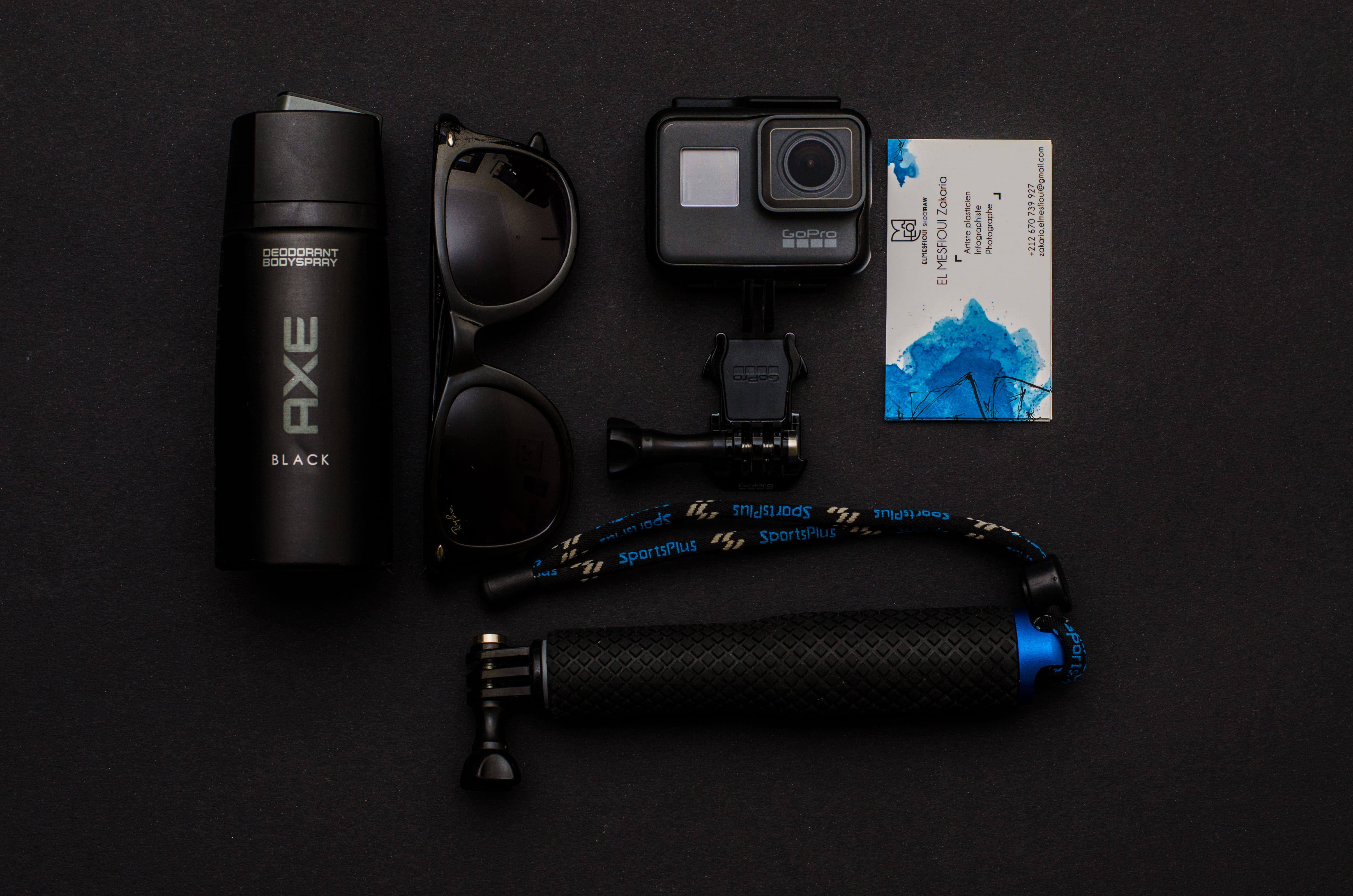 black color, group of objects, text, bag, western script, medium group of objects, studio shot, equipment, elmesfioui, action, high angle view, table, shootraw, HD Wallpaper