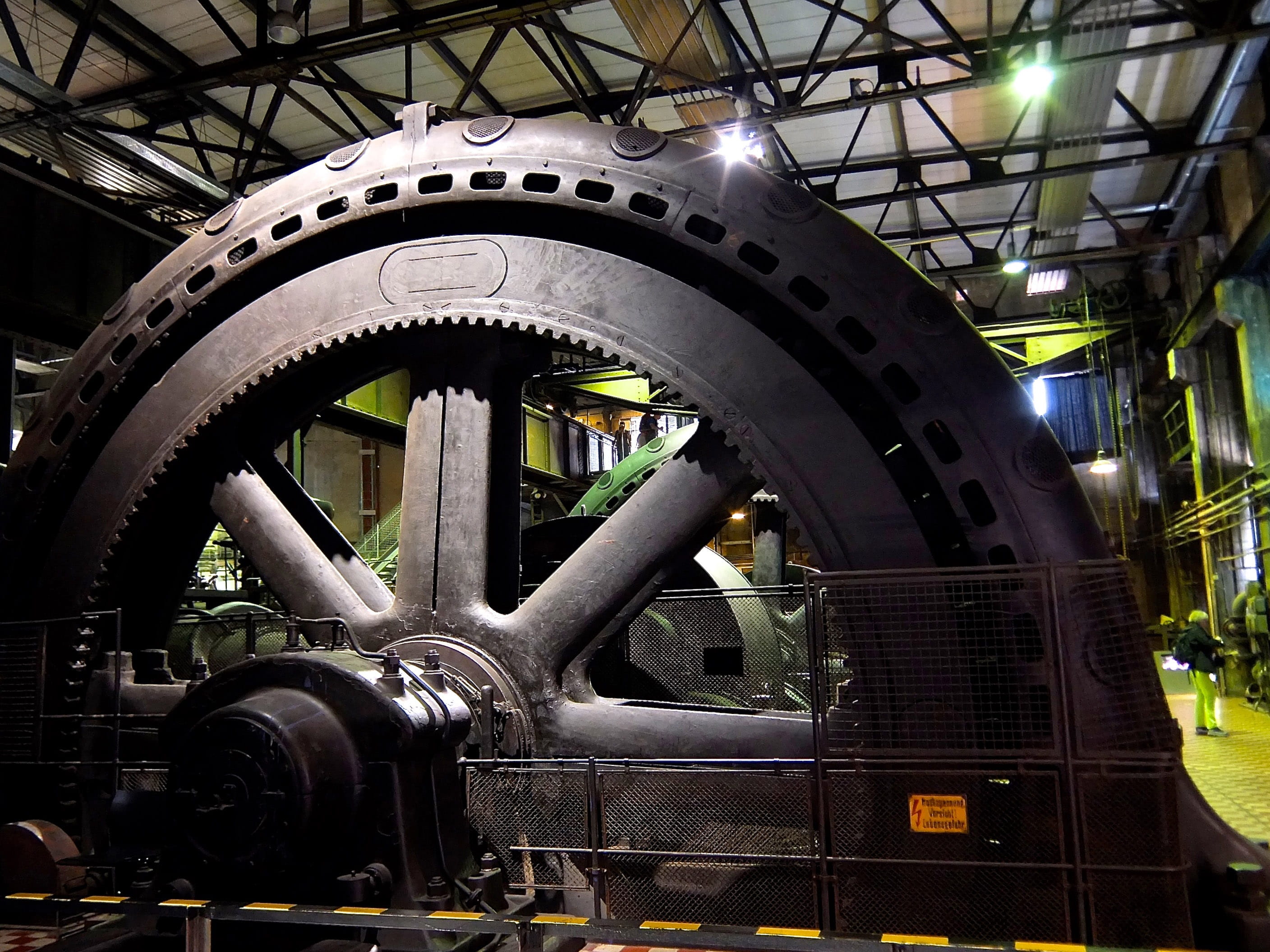 transportation, connection, Ironworks, 2K, architecture, iron, machinery, equipment, no people, wheel, gear, metal, manufacturing, shadow play, Steel, HD Wallpaper