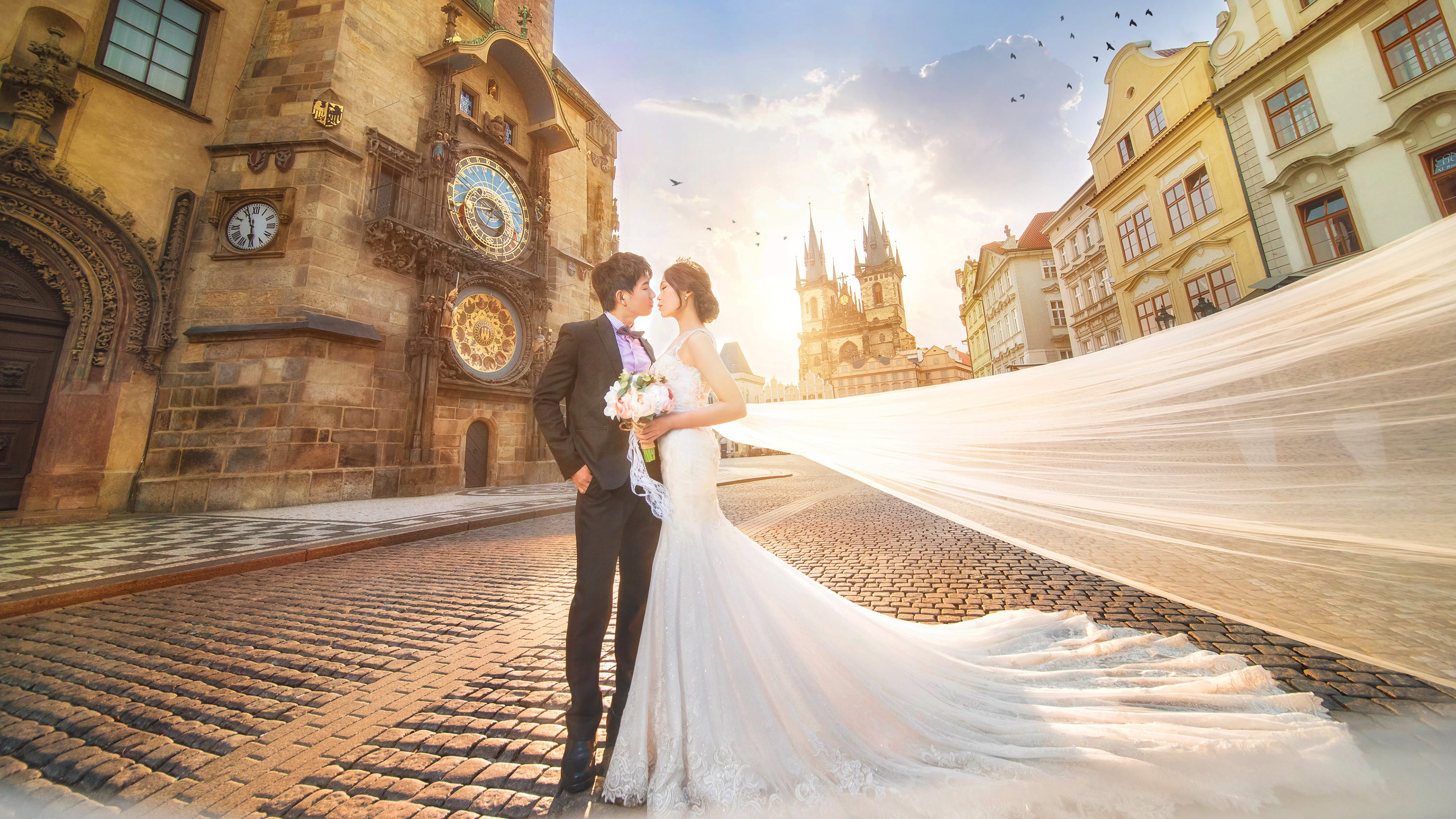 flowers, Asians, the bride, road, the sky, building, mood, pair, bouquet, the city, girl, young, architecture, the groom, event, watch, clouds, lovers, HD Wallpaper