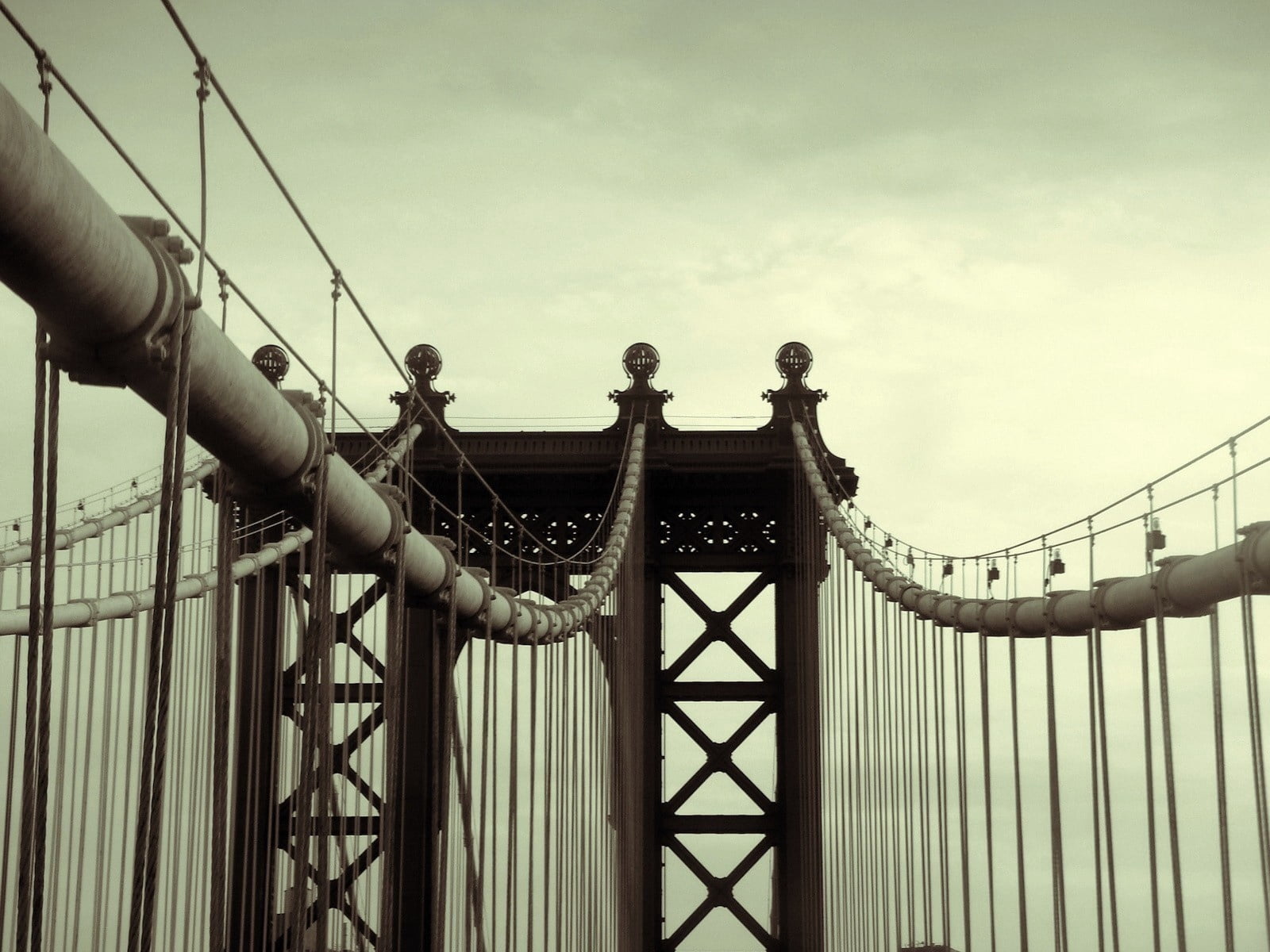 new York City, steel Cable, hand, manhattan - New York City, tower, urban Scene, famous Place, steel, tourism, blue, metal, river, people, california, gate, HD Wallpaper