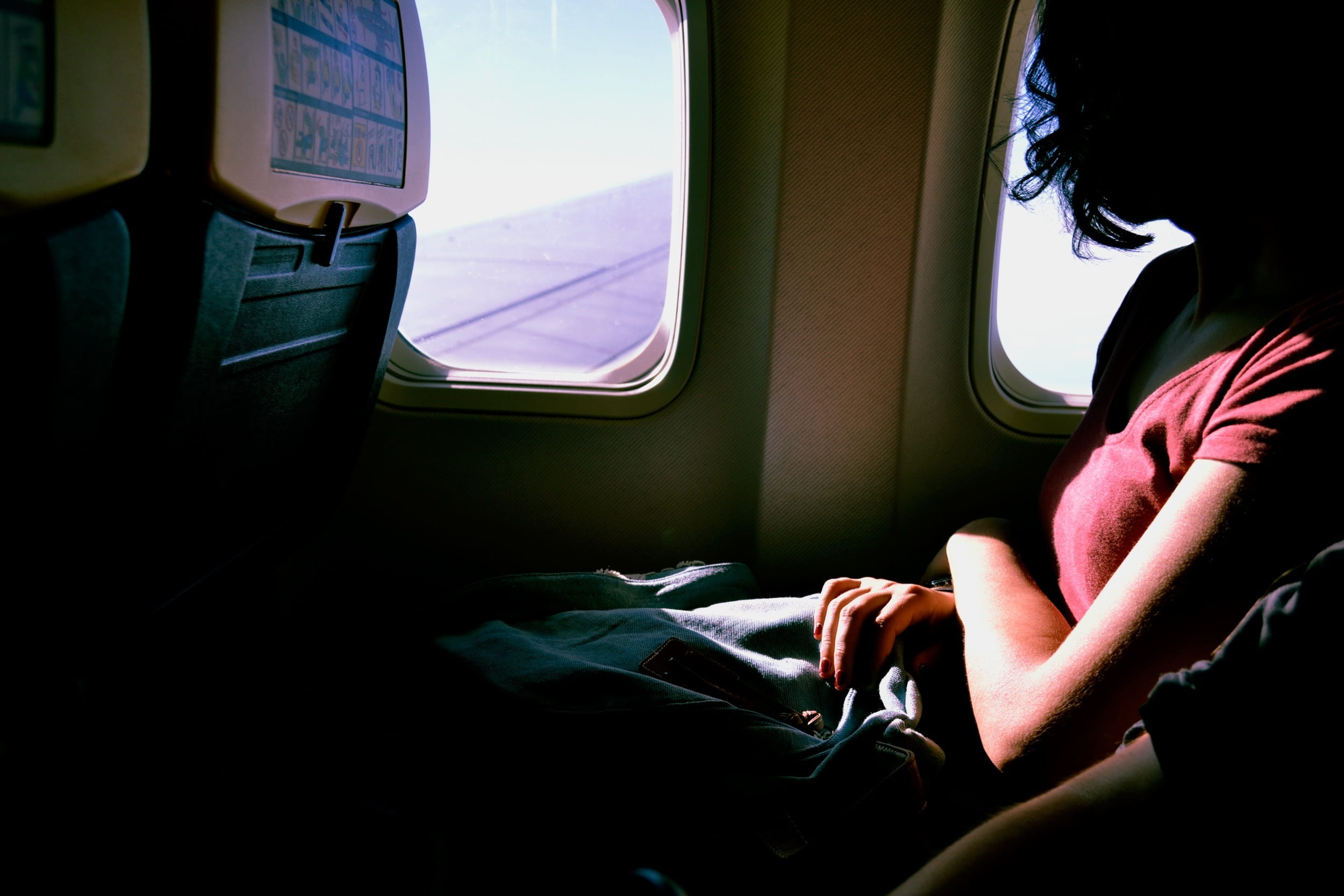 outdoors, sitting, journey, 1080P, shirt, airplane, mode of transportation, business travel, rail transportation, window, one person, anticipation, real people, HD Wallpaper