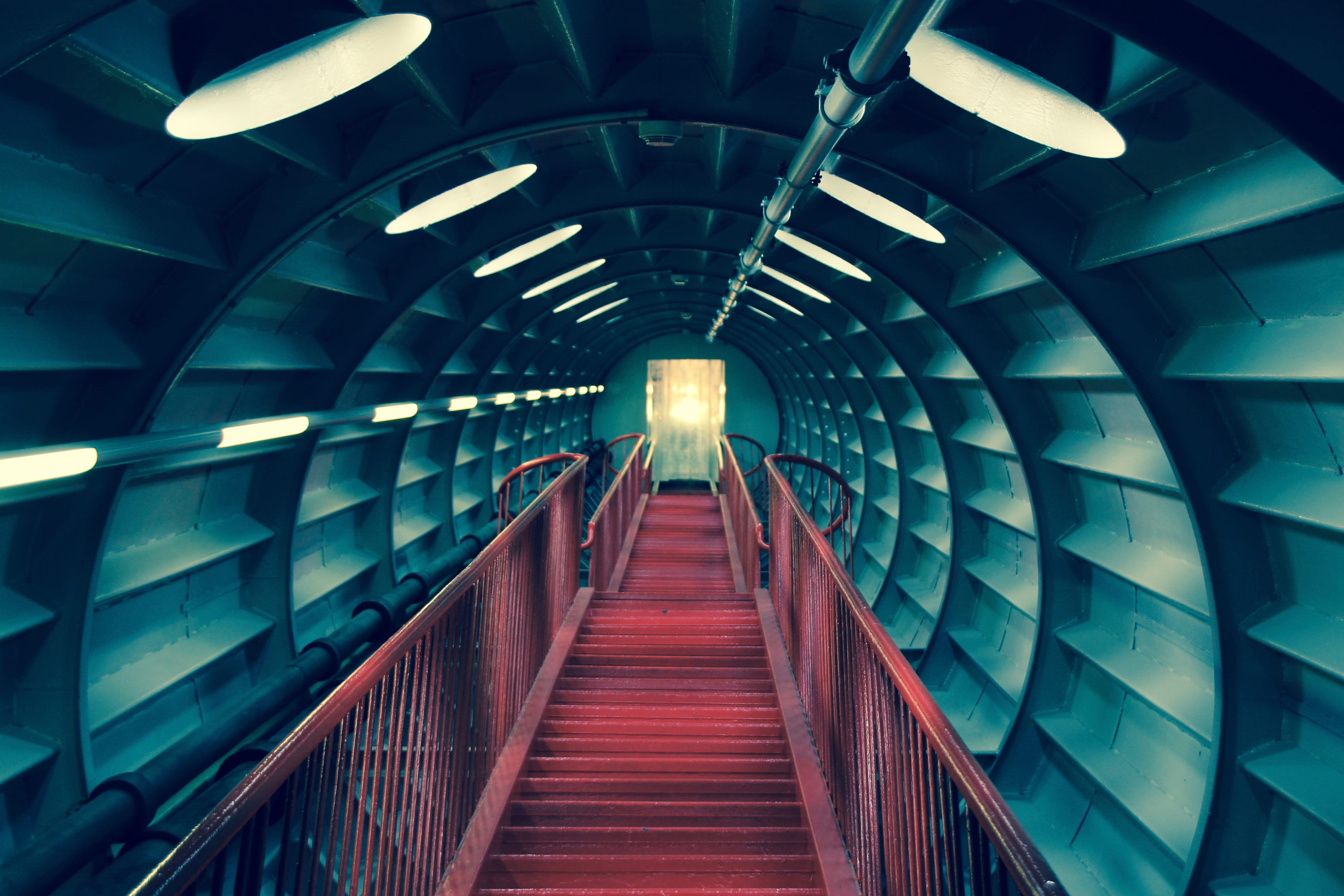 ceiling, tube, men, railing, built structure, stairway, diminishing perspective, bruxelles, connection, lifestyles, real people, illuminated, transportation, HD Wallpaper