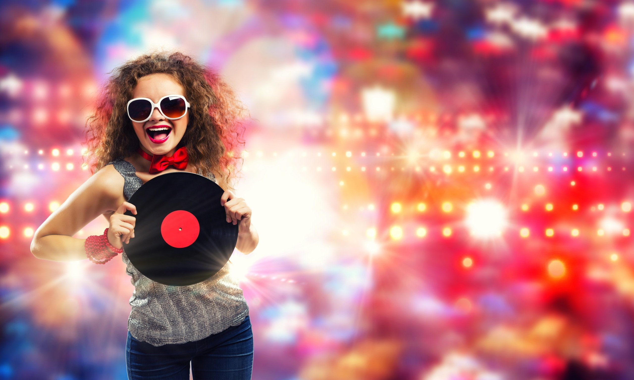 gramophone, deejay, 2K, record, music, headphones, girls, HD Wallpaper