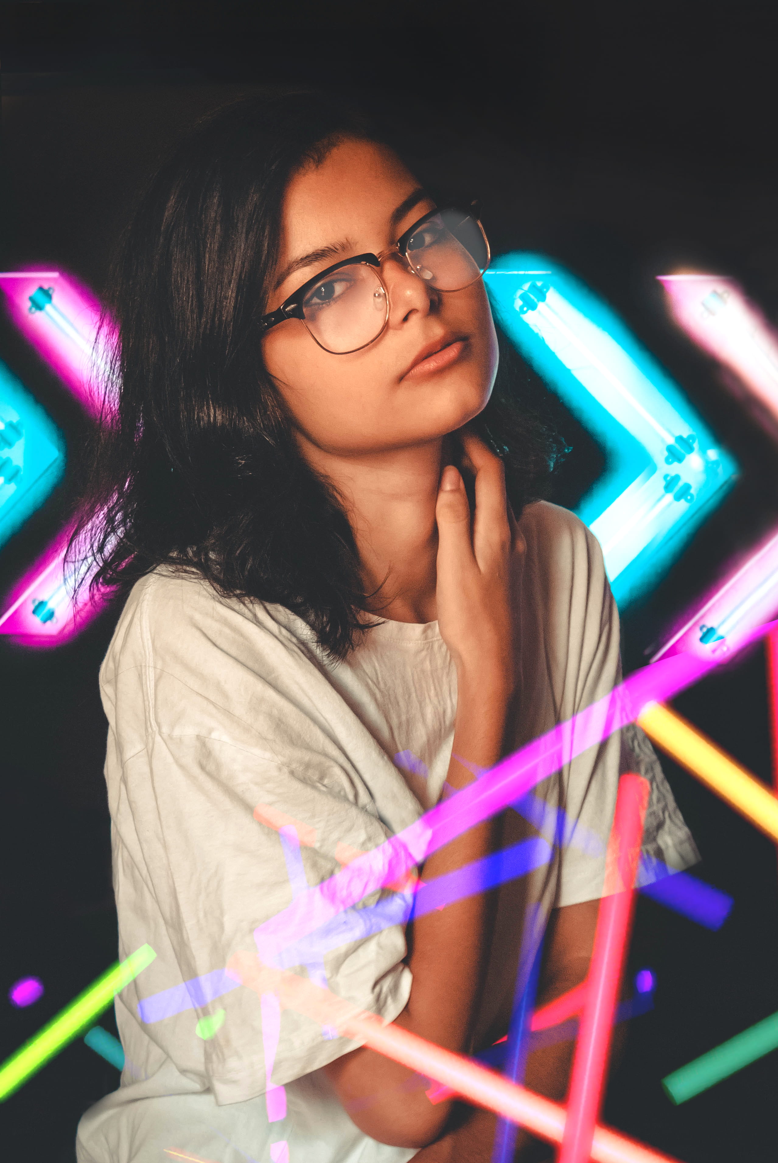 lights, hairstyle, young adult, one person, glasses, lifestyles, woman, light - natural phenomenon, white, multi colored, pose, effect, eyeglasses, neck, Phone HD Wallpaper
