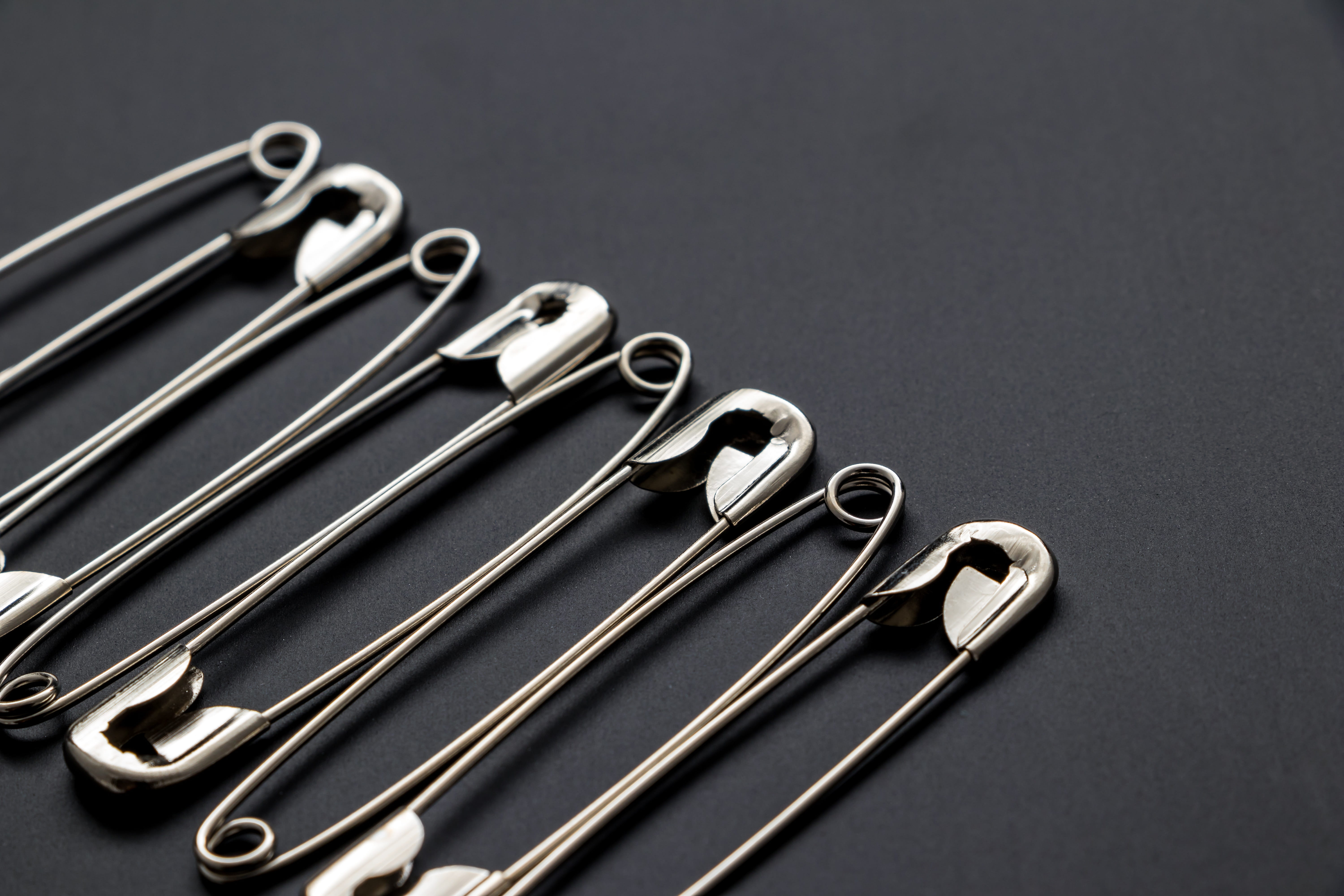 beauty, needle, supplies, silver, scissors, metal, stationery, silver colored, medium group of objects, office supply, safety pin, work tool, secure, spike, HD Wallpaper