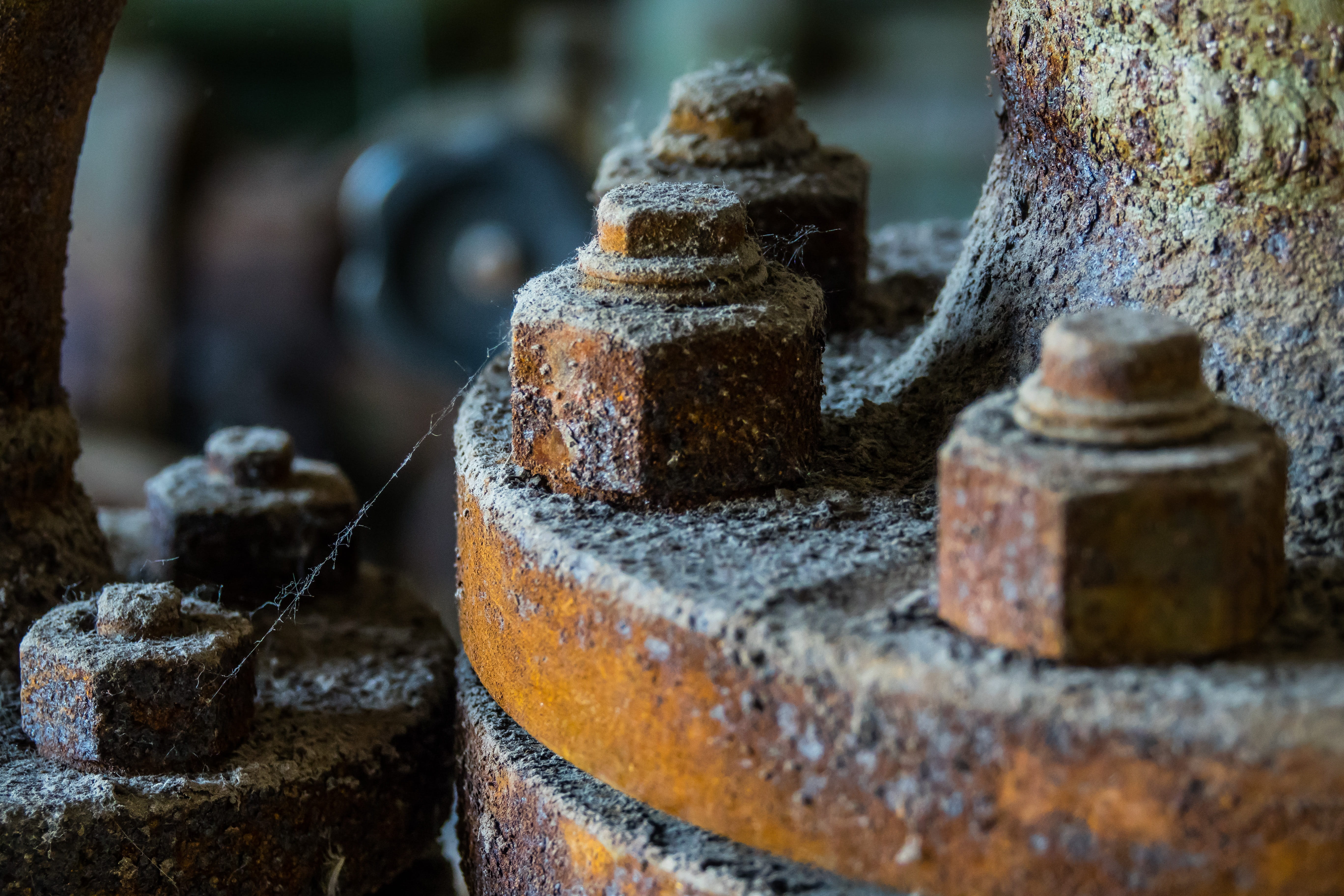 technology, deterioration, connection, architecture, damaged, industrial plant, solid, old factory, old, selective focus, nut - fastener, machine, focus on foreground, HD Wallpaper