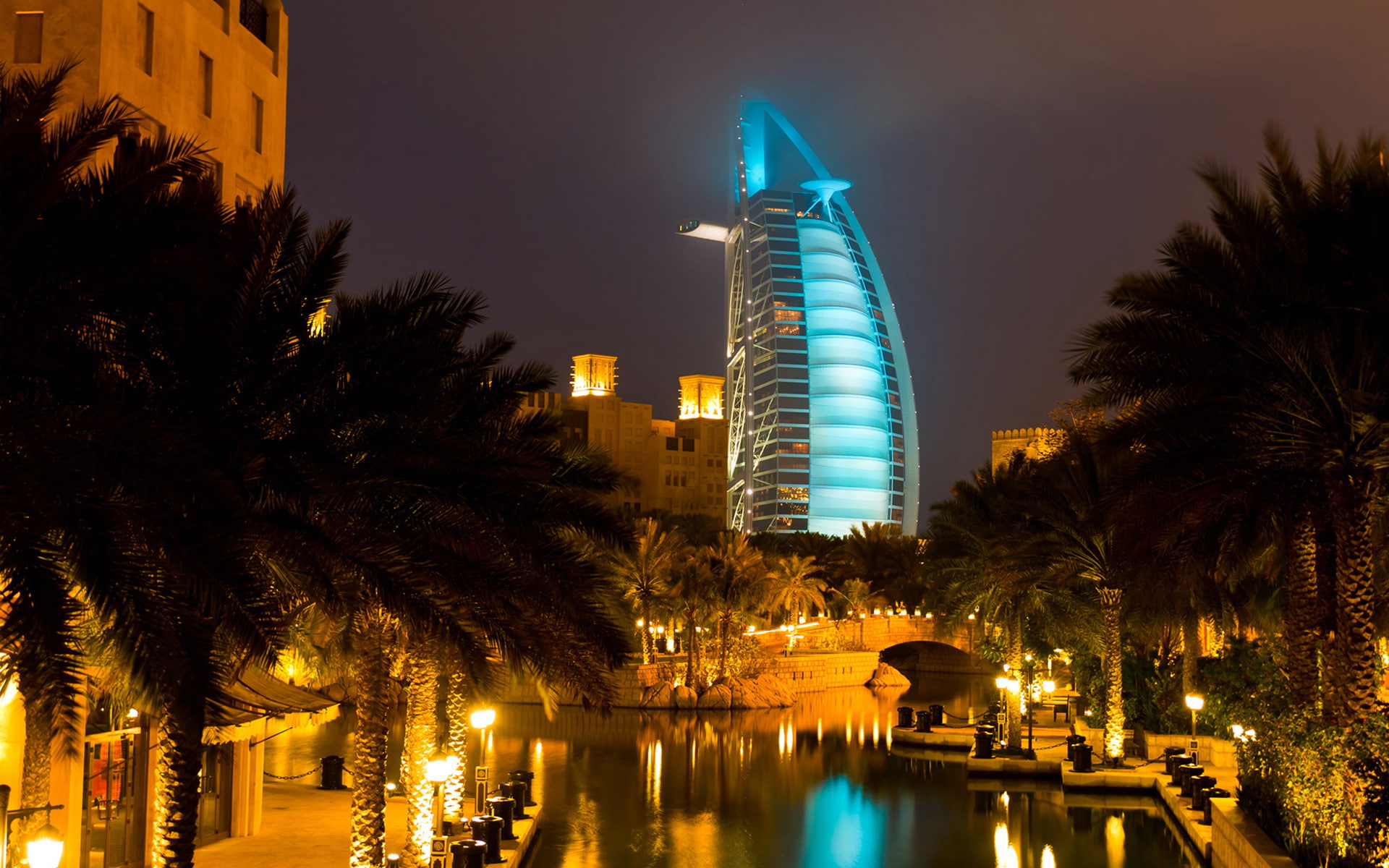 office Building, palm Tree, marina, urban Scene, famous Place, UAE, dubai Marina, tourism, architecture, casino, building Exterior, vacations, dusk, Burj Al Arab, HD Wallpaper