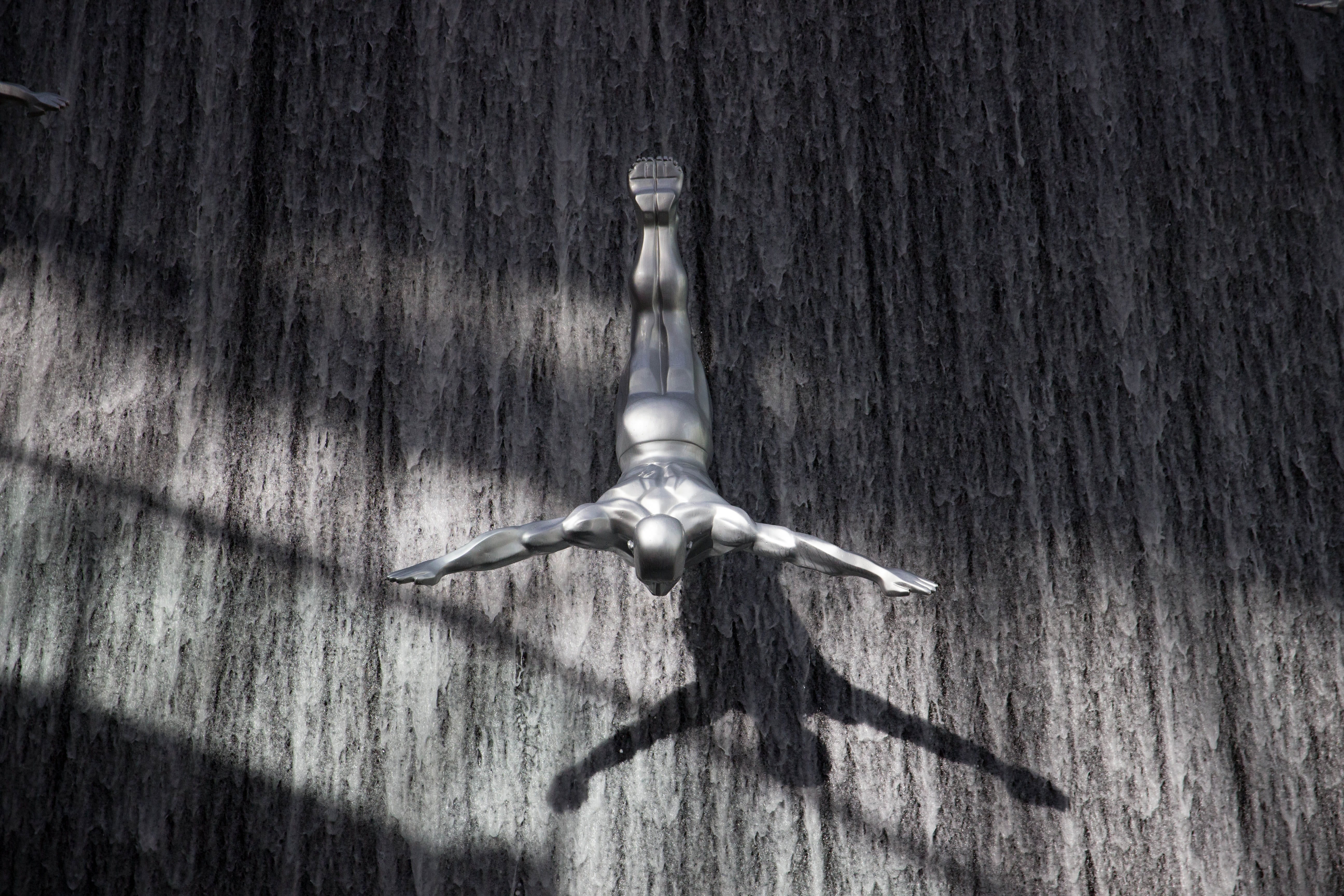 muscles, full length, dubai mall, stunt, art, metal, heads, gymnastic, shadow, directly above, wood - material, wide, light, cliff jump, plunge, swim, still life, HD Wallpaper