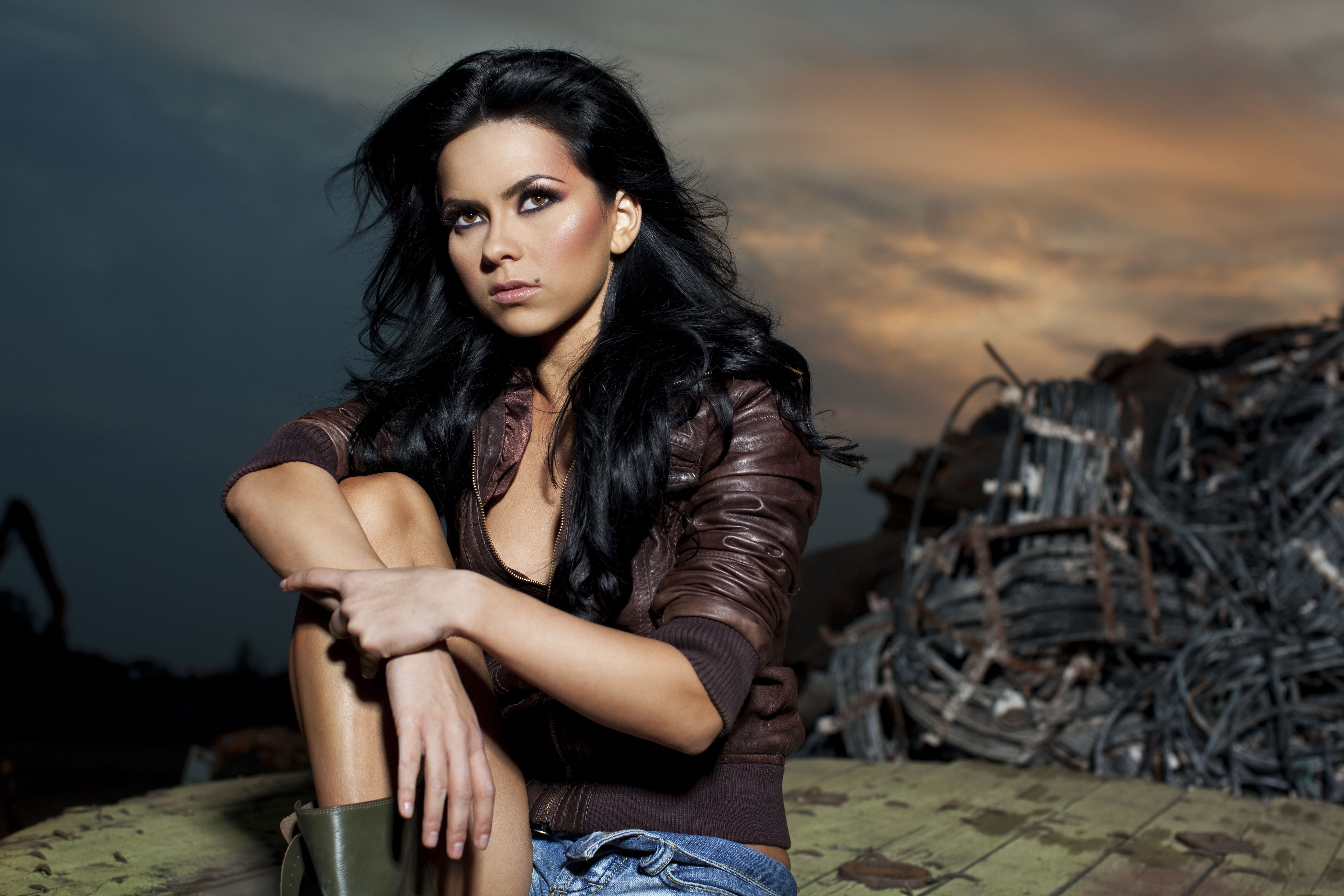 dark hair, young women, adult, 5K, long hair, leather, sitting, portrait, beauty, one person, women, hairstyle, front view, Elena Alexandra Apostoleanu, HD Wallpaper
