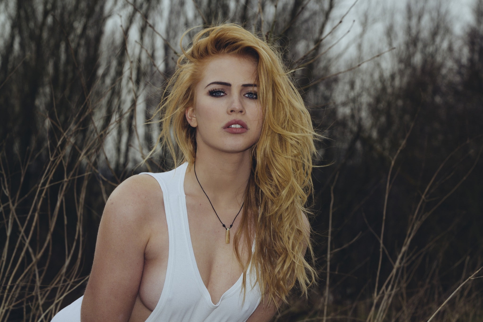 land, outdoors, front view, fashion, one person, teenager, blond hair, nature, blue eyes, plant, real people, hairstyle, hair, lifestyles, focus on foreground, HD Wallpaper