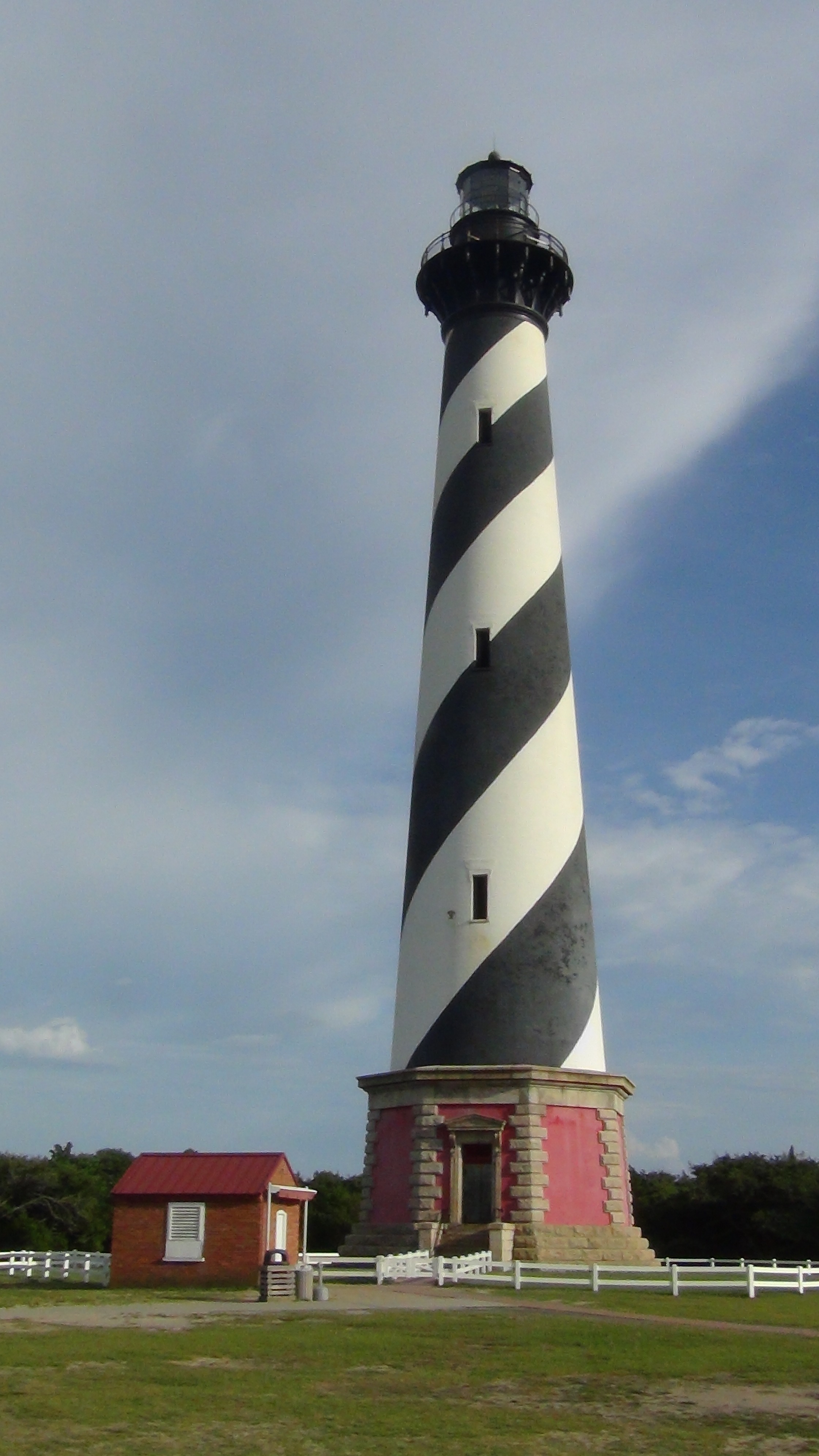 tower, cape hatteras lighthouse, hatteras, nature, safety, direction, security, 4K, building exterior, black, grass, sky, low angle view, obx, architecture, Phone HD Wallpaper