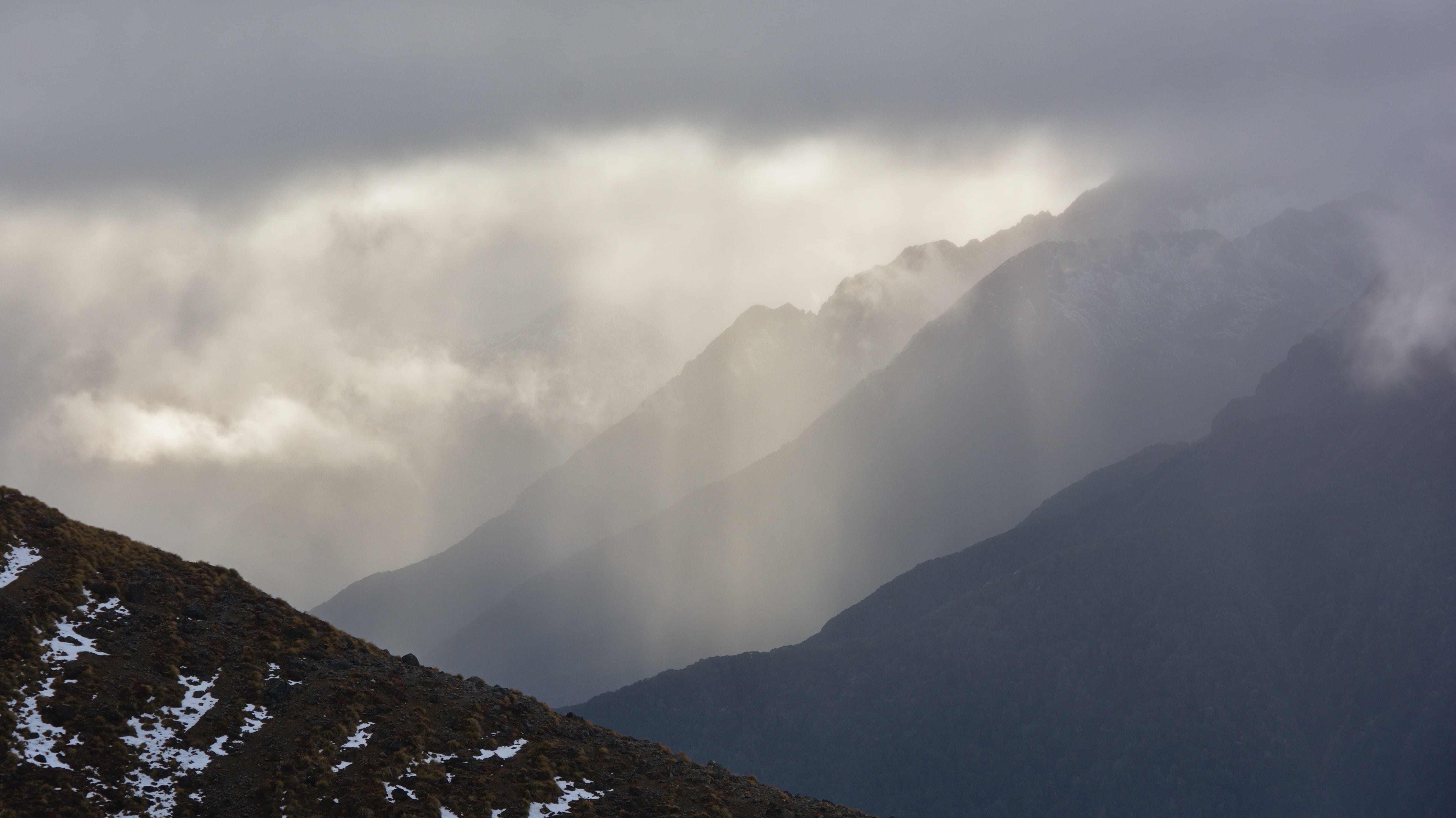 mountain range, beauty in nature, murchison mountains, kepler track, mountain, peak, fiordland national park, mountain peak, weather, no people, landscape, HD Wallpaper