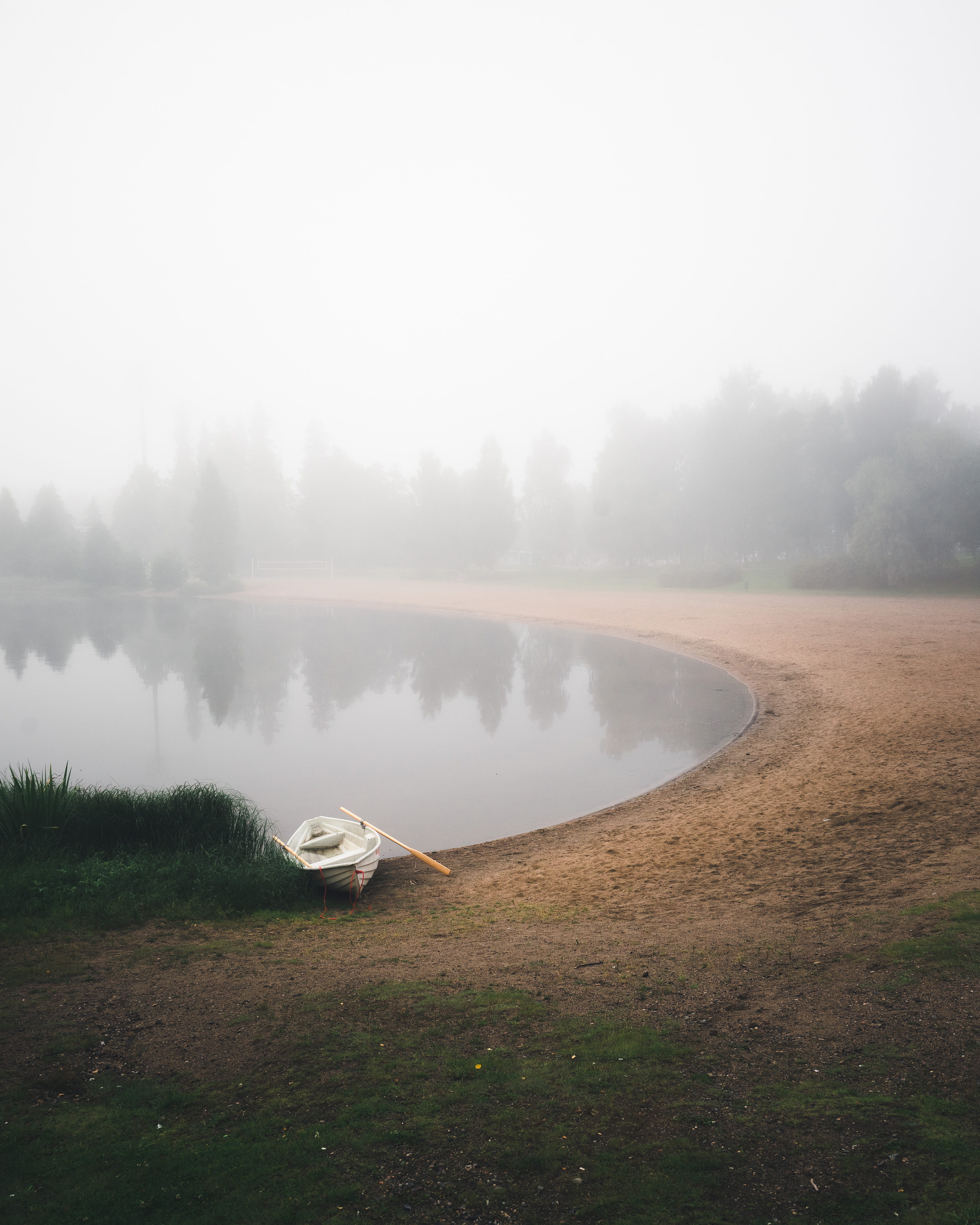 land, misty, day, moody, forest, environment, reflection, scenics - nature, sky, 4K, outdoor, mist, beauty in nature, autumn, grass, minimalistic, tranquil scene, Phone HD Wallpaper