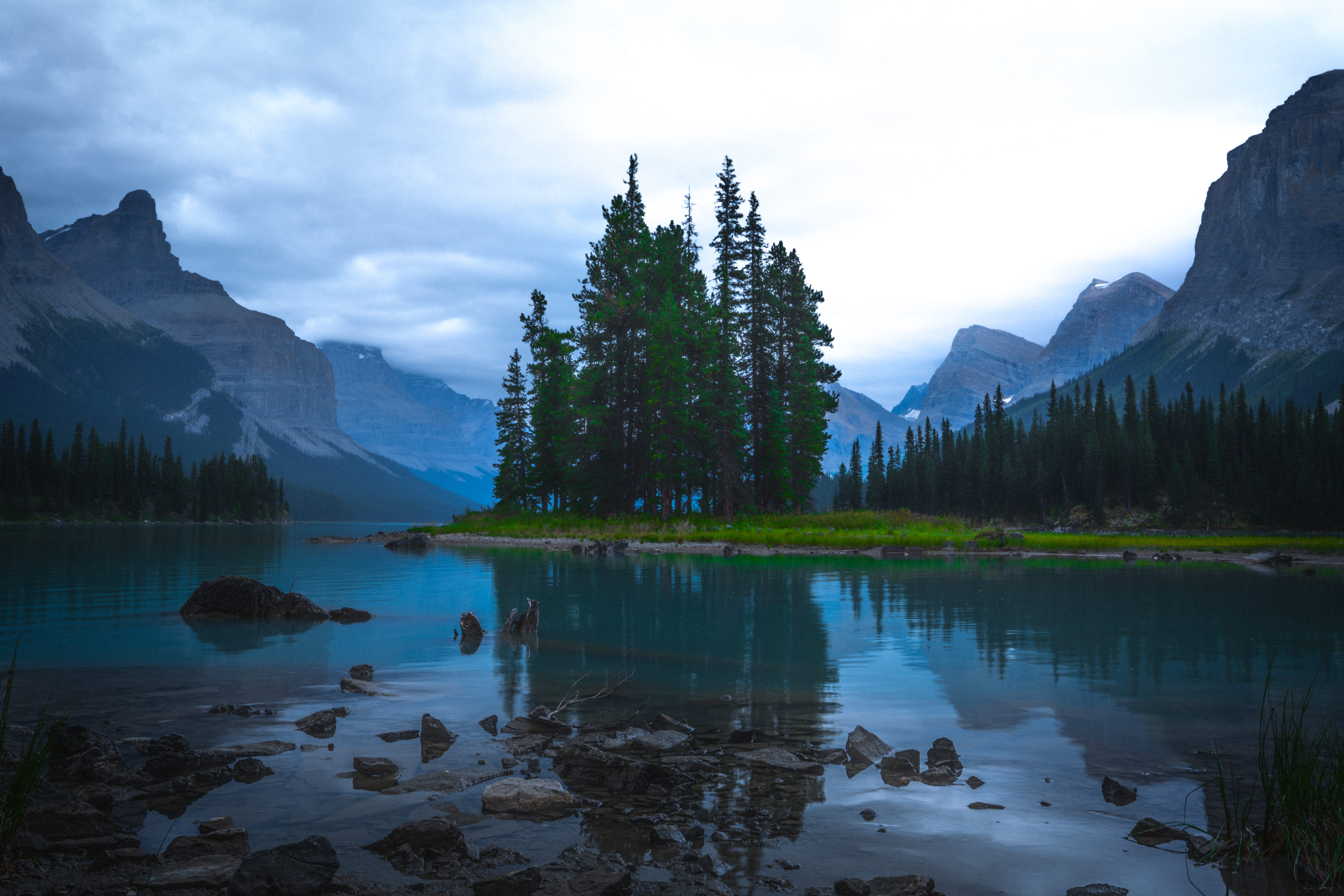 idyllic, woodland, water, tranquil scene, no people, cloud - sky, beauty in nature, island, sky, rock, spirit, reflection, mountain range, 5K, tranquility, HD Wallpaper