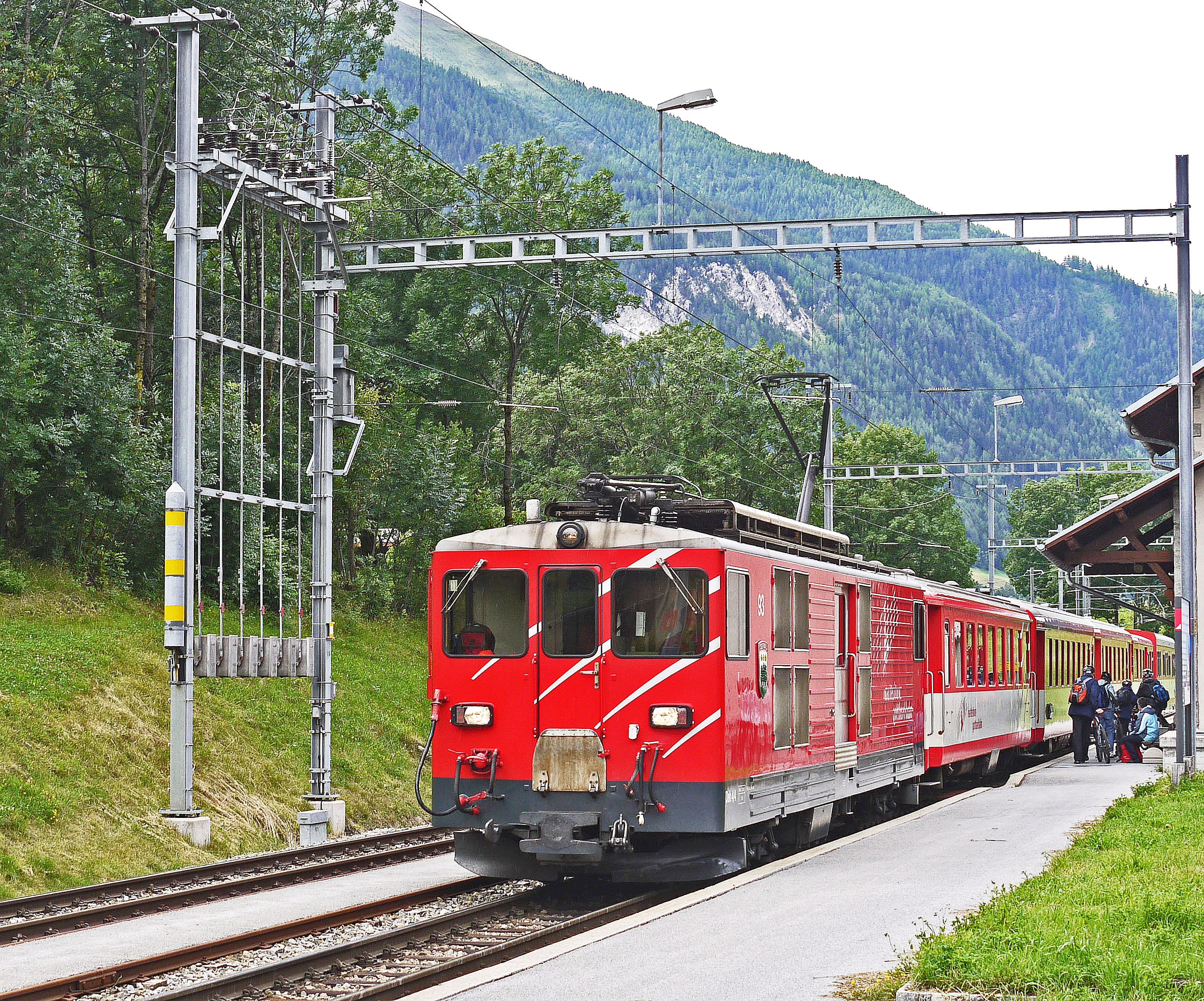 matterhorn-gotthard-bahn, rail transportation, meter track, mgb, railroad track, travel, plant, rhone valley, track, zahnradlok, nature, architecture, mode of transportation, HD Wallpaper