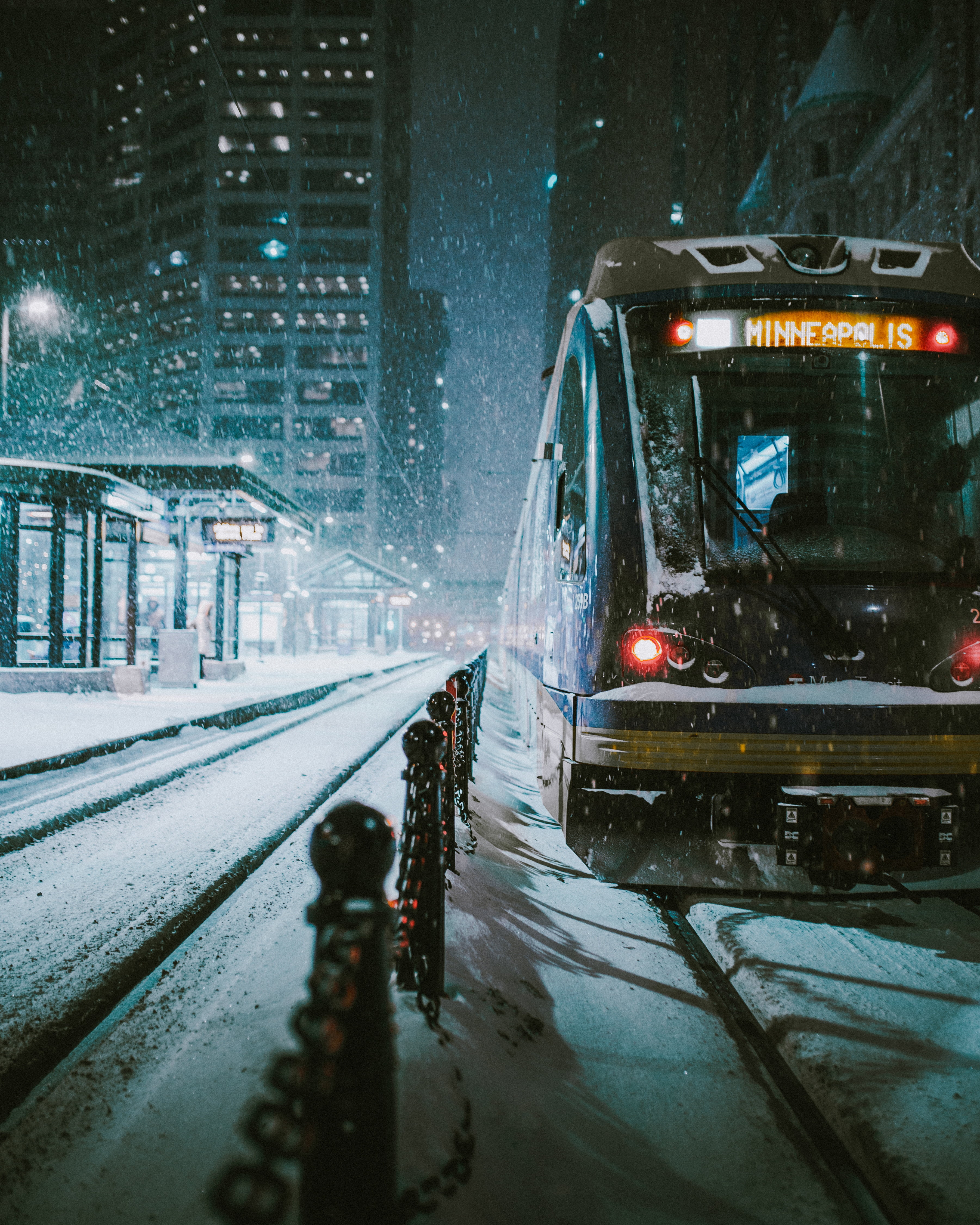 Minneapolis, winter, snow, cold, tram, 4K, Phone HD Wallpaper