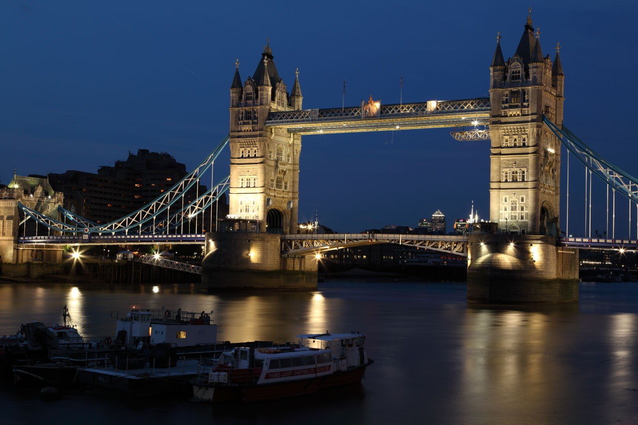 lights, Tower Bridge, city, sky, dusk, River Thames, water, night, 720P, building, dark, London, architecture, bridge, river, England, HD Wallpaper