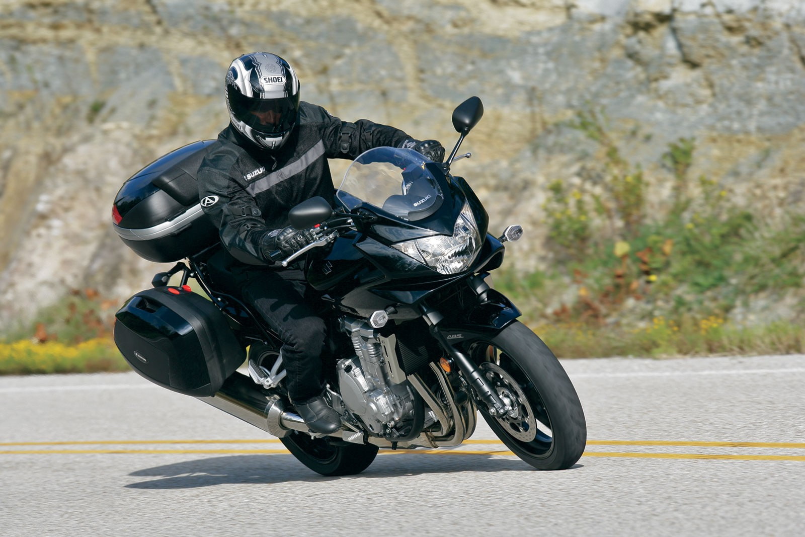helmet, crash helmet, land vehicle, city, mode of transportation, vehicle, biker, leather, ride, 720P, one person, transportation, outdoors, headwear, HD Wallpaper