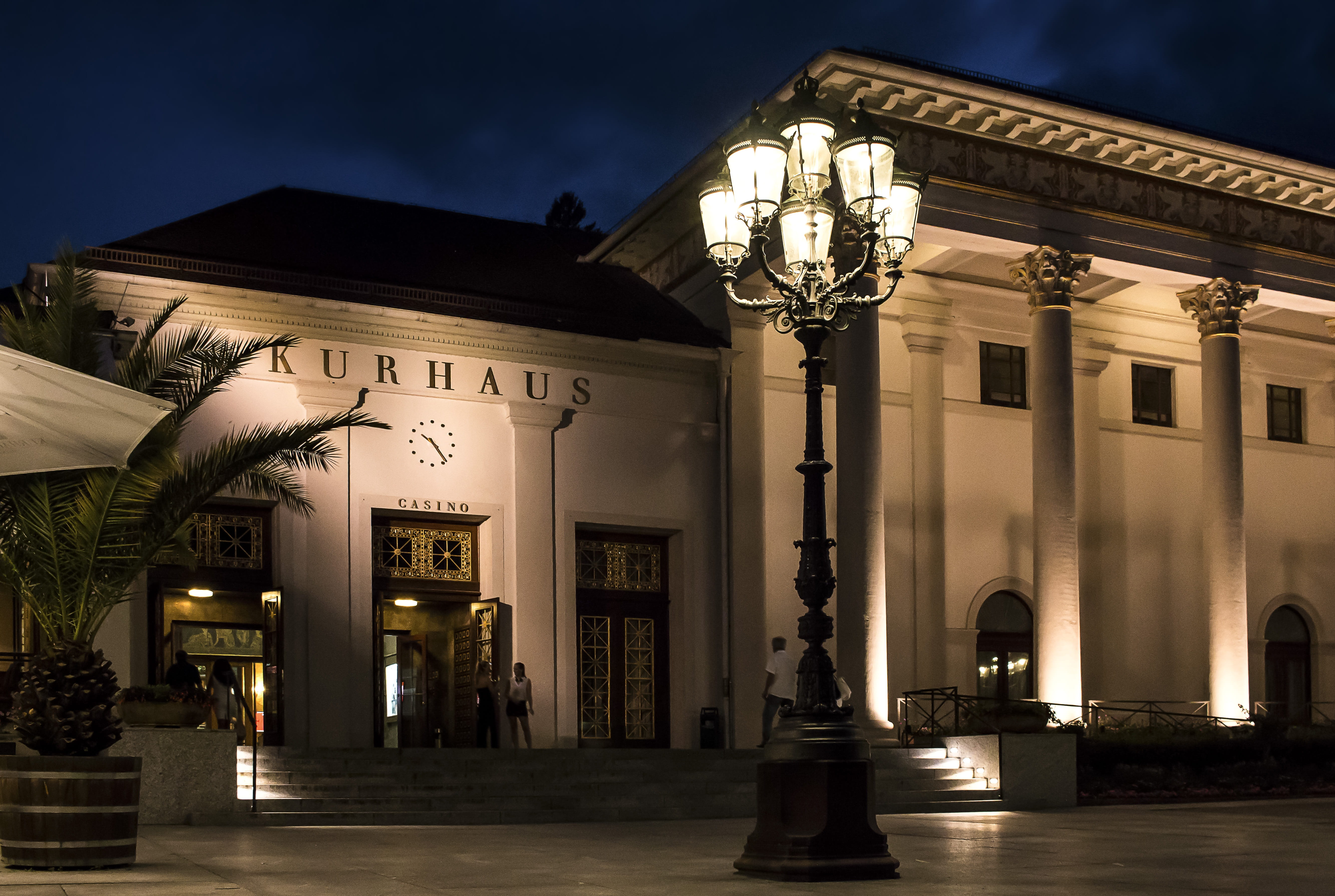 downtown, kurpark, casino, architecture, street, building, residenzstadt, luxury, night, lighting, spring, plant, lighting equipment, baden baden, sky, HD Wallpaper