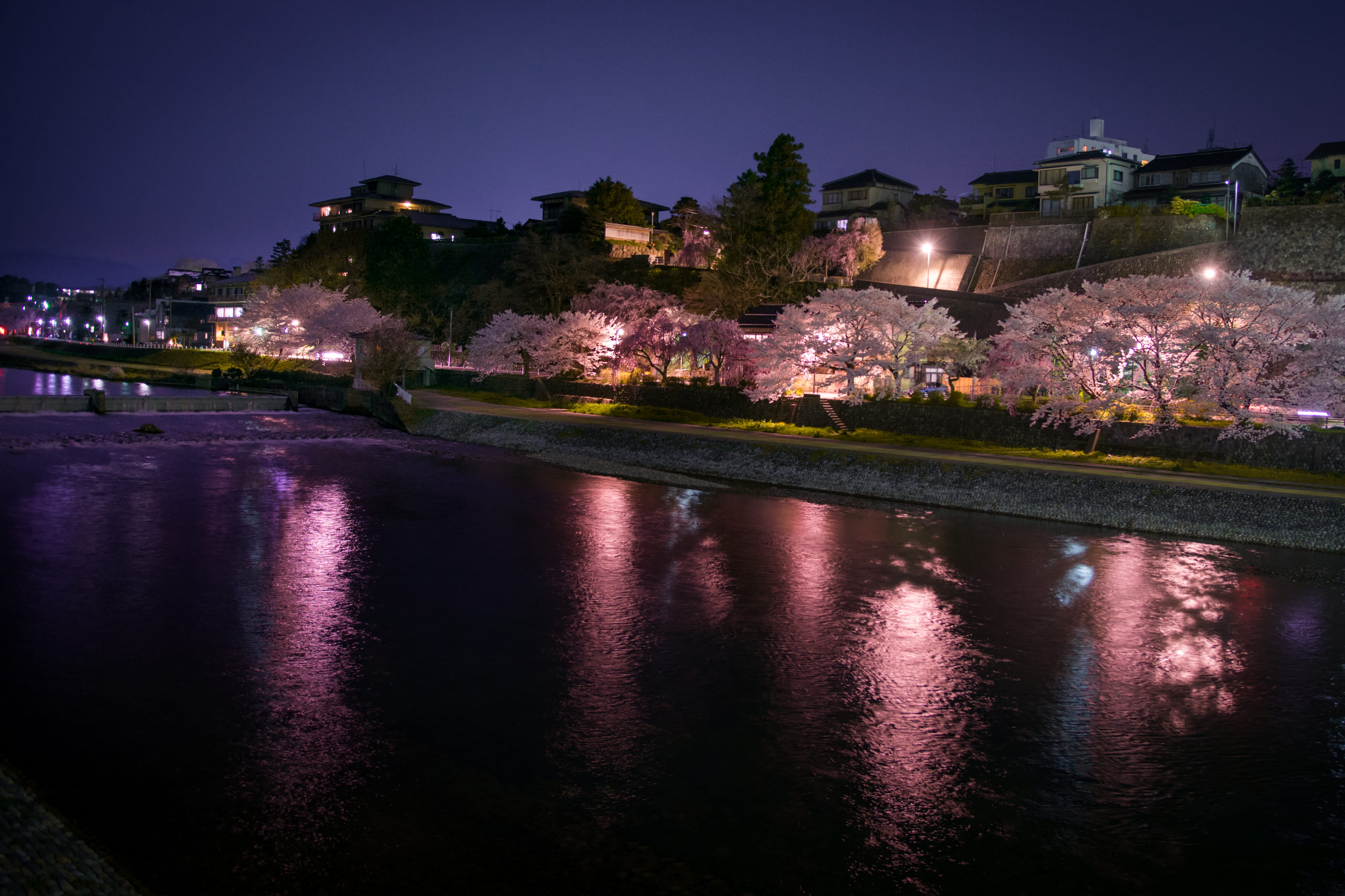 built structure, lake, travel, residential district, lighting equipment, calm, no people, building, kanazawa, dusk, 4K, spring, water, illuminated, night, HD Wallpaper