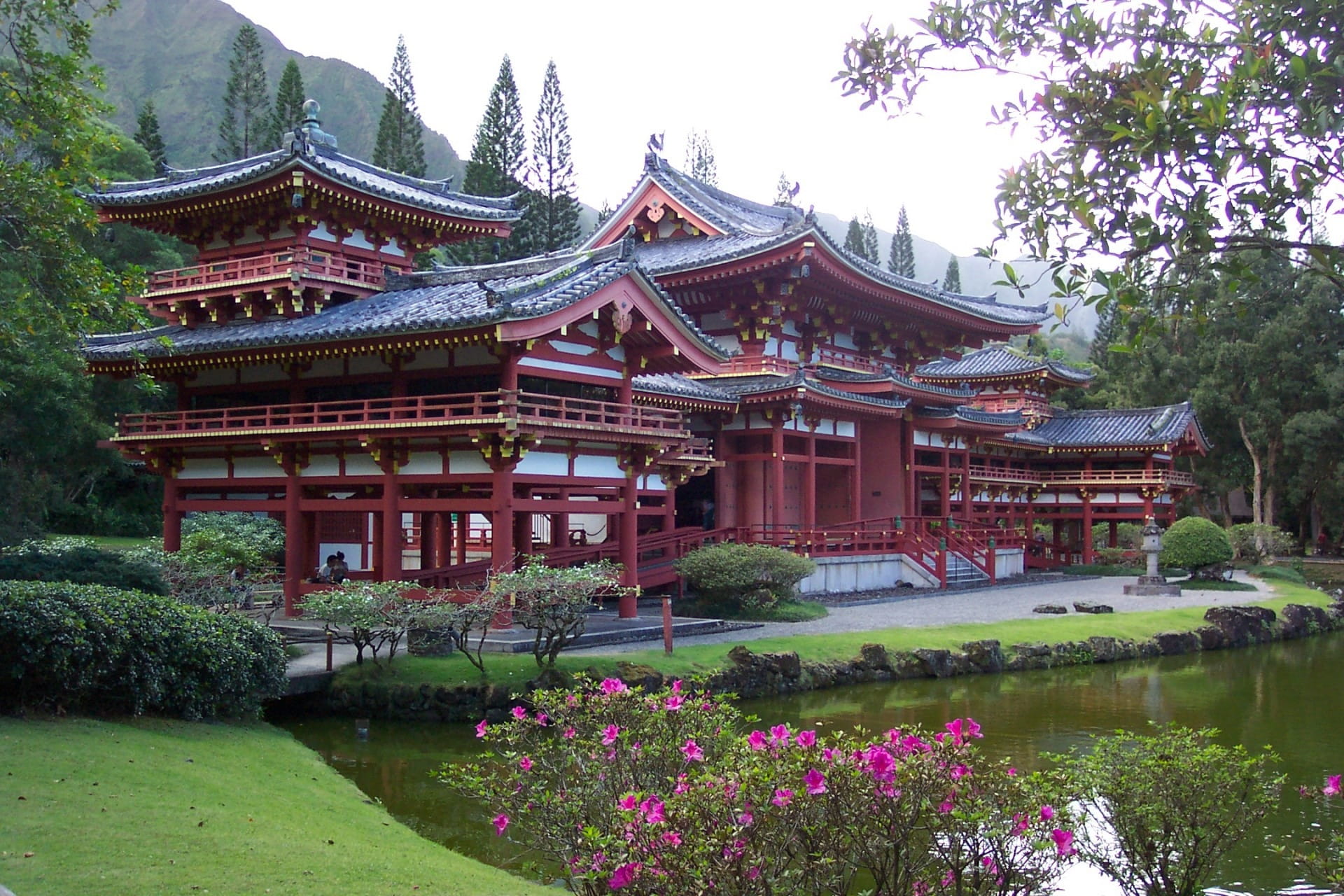 place of worship, no people, house, building exterior, tree, Chinese, water, flowering plant, flower, religion, near, nature, built structure, lake, building, HD Wallpaper