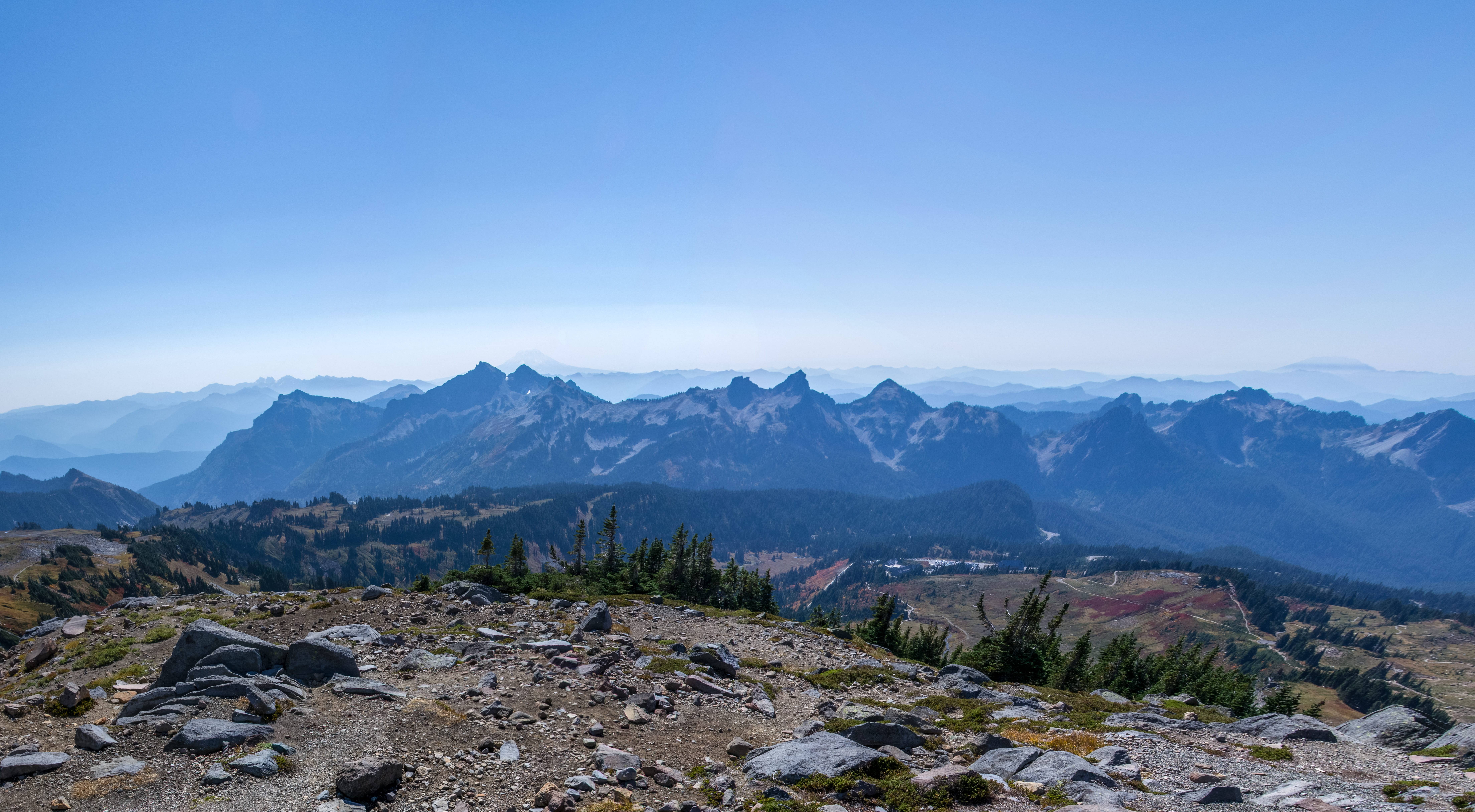 mountain peak, architecture, no people, 8K, mountain range, sky, copy space, henry m. jackson visitor center, layers, tranquil scene, day, outdoors, solid, HD Wallpaper