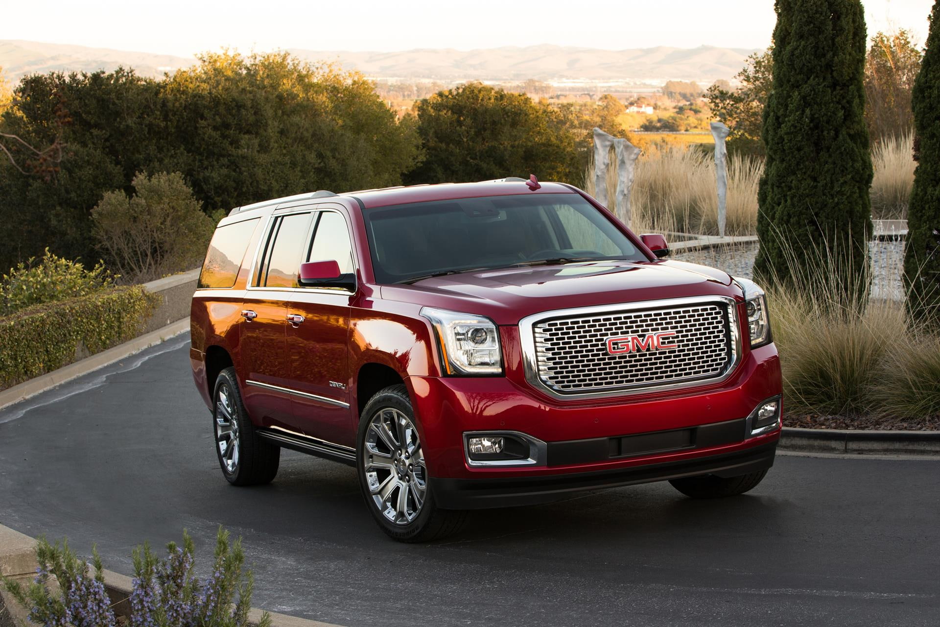 gmc, road trip, plant, day, motor vehicle, vintage car, city, 1080P, stationary, growth, travel, mode of transportation, road, nature, transportation, HD Wallpaper
