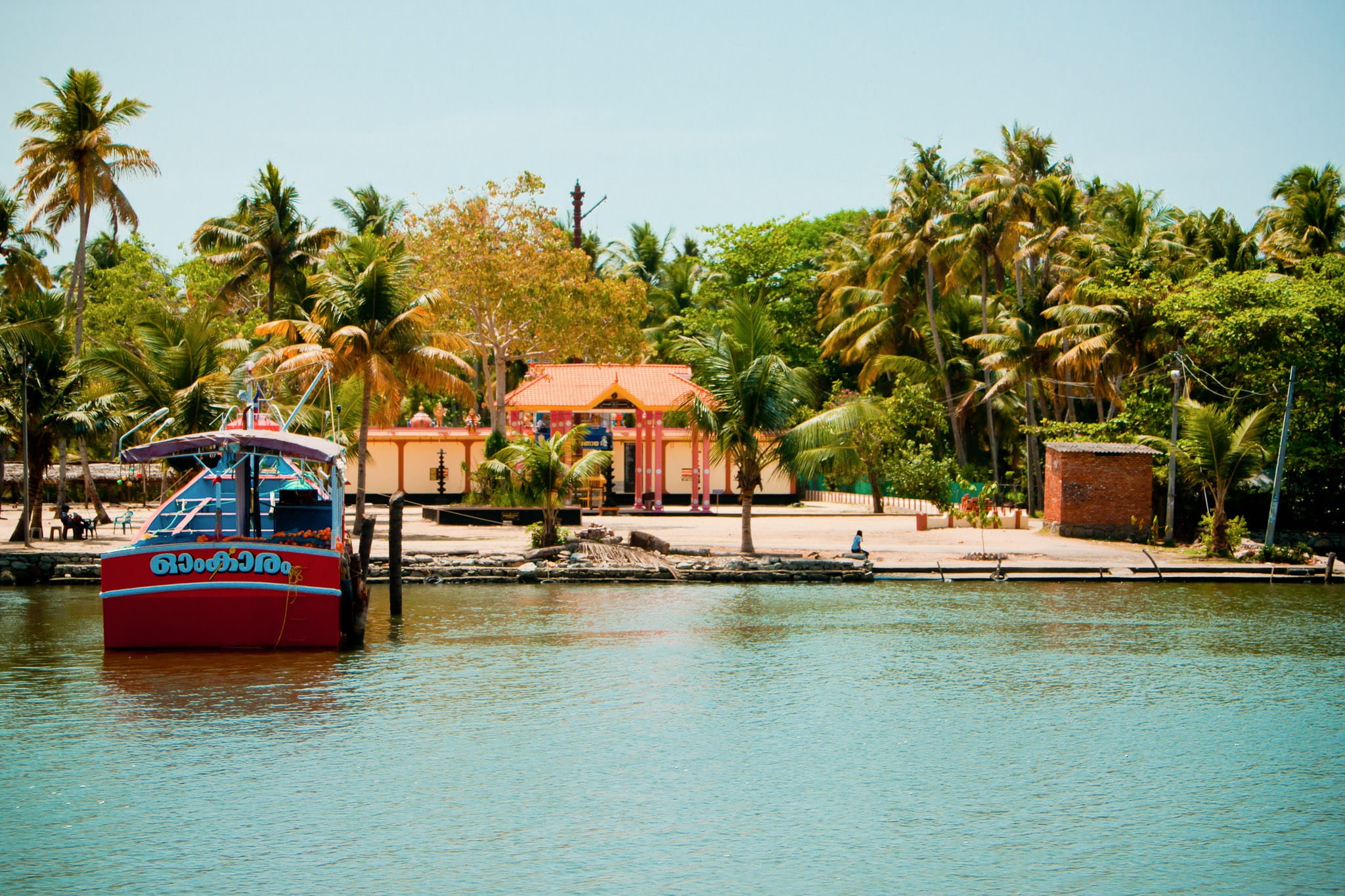 beauty in nature, transportation, nature, coconut palm tree, 1080P, india, green color, water, architecture, palm tree, waterfront, day, building exterior, HD Wallpaper