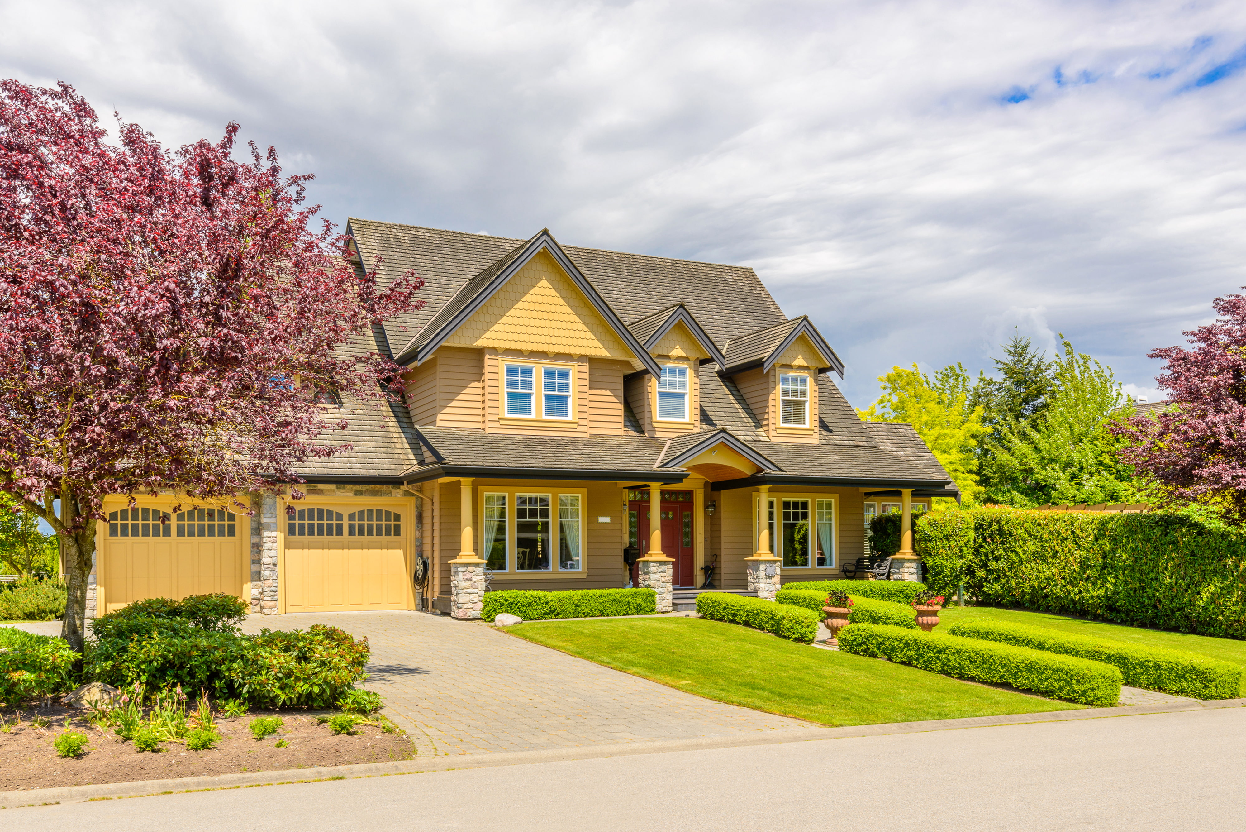 sky, cloud - sky, trees, architecture, greens, flowering plant, gray, residential district, no people, tree, growth, 4K, built structure, luxury, mansion, HD Wallpaper