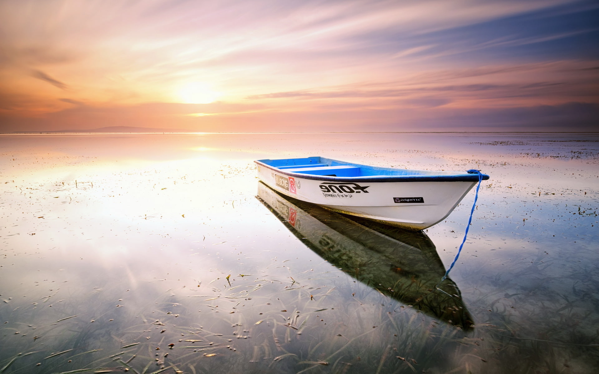 Indonesia, Floating Alone, 1080P, Bali, Karang Beach, Sanur, HD Wallpaper