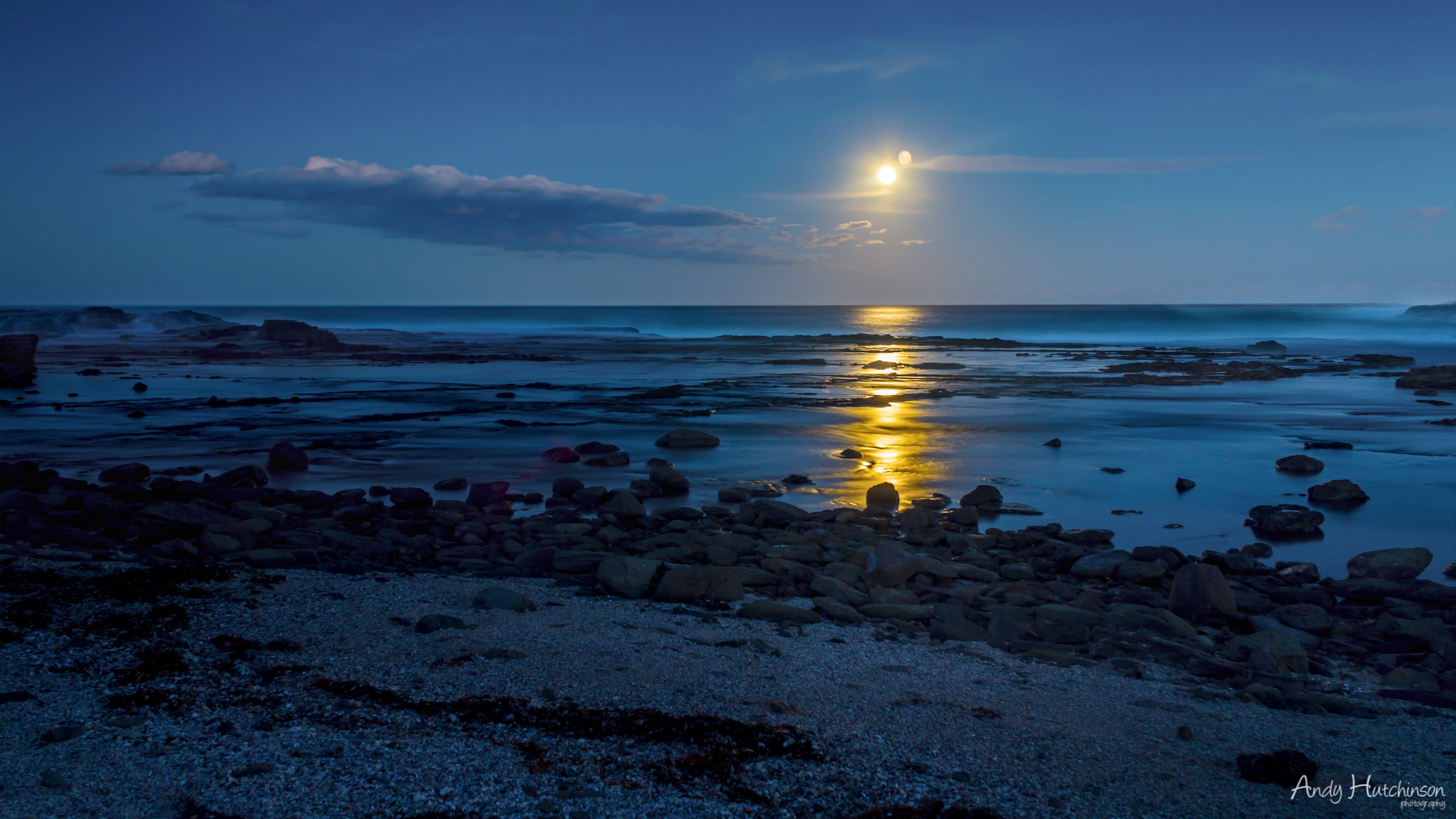gray, no people, horizon over water, outdoors, 2K, scenics - nature, beach, sky, non-urban scene, solid, beauty in nature, low tide, reflection, sunset, HD Wallpaper