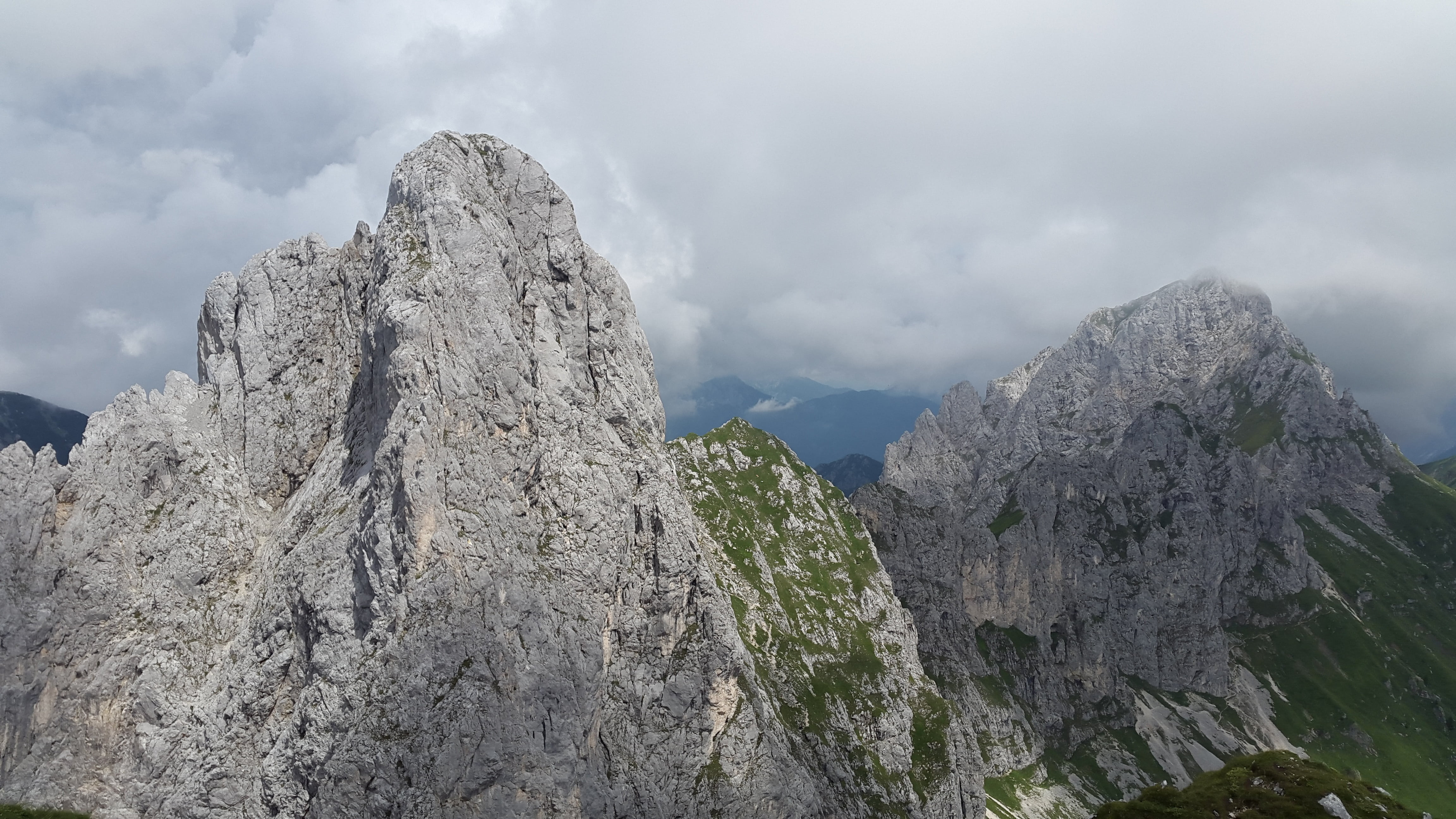 gray, trowel top, environment, non-urban scene, coniferous tree, day, tourism, formation, land, scenics - nature, rock - object, summit, gimpel, mountain, HD Wallpaper